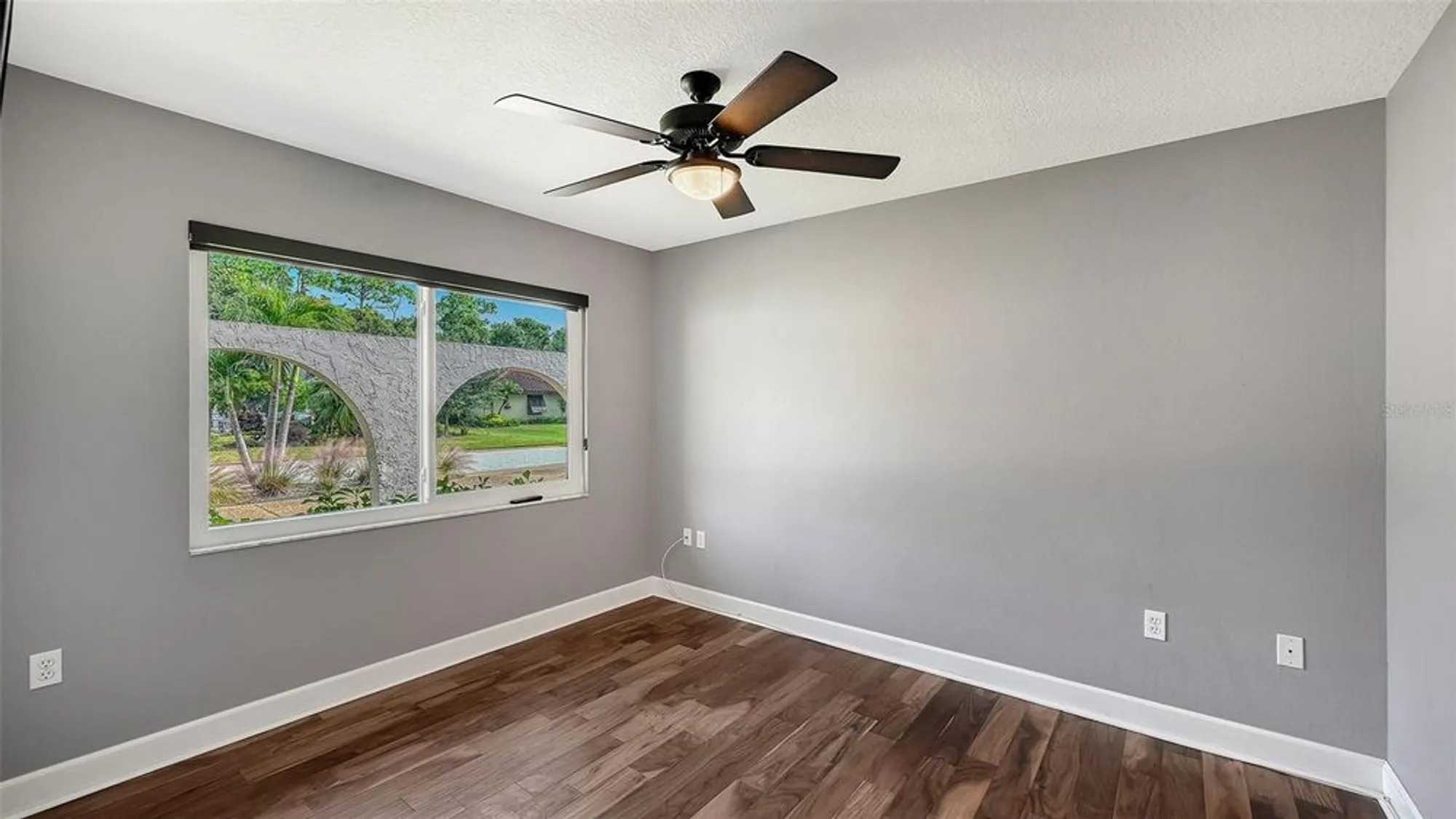 Property Slideshow image 55 of 64 | 8010 conservatory dr, Sarasota, FL, 34243