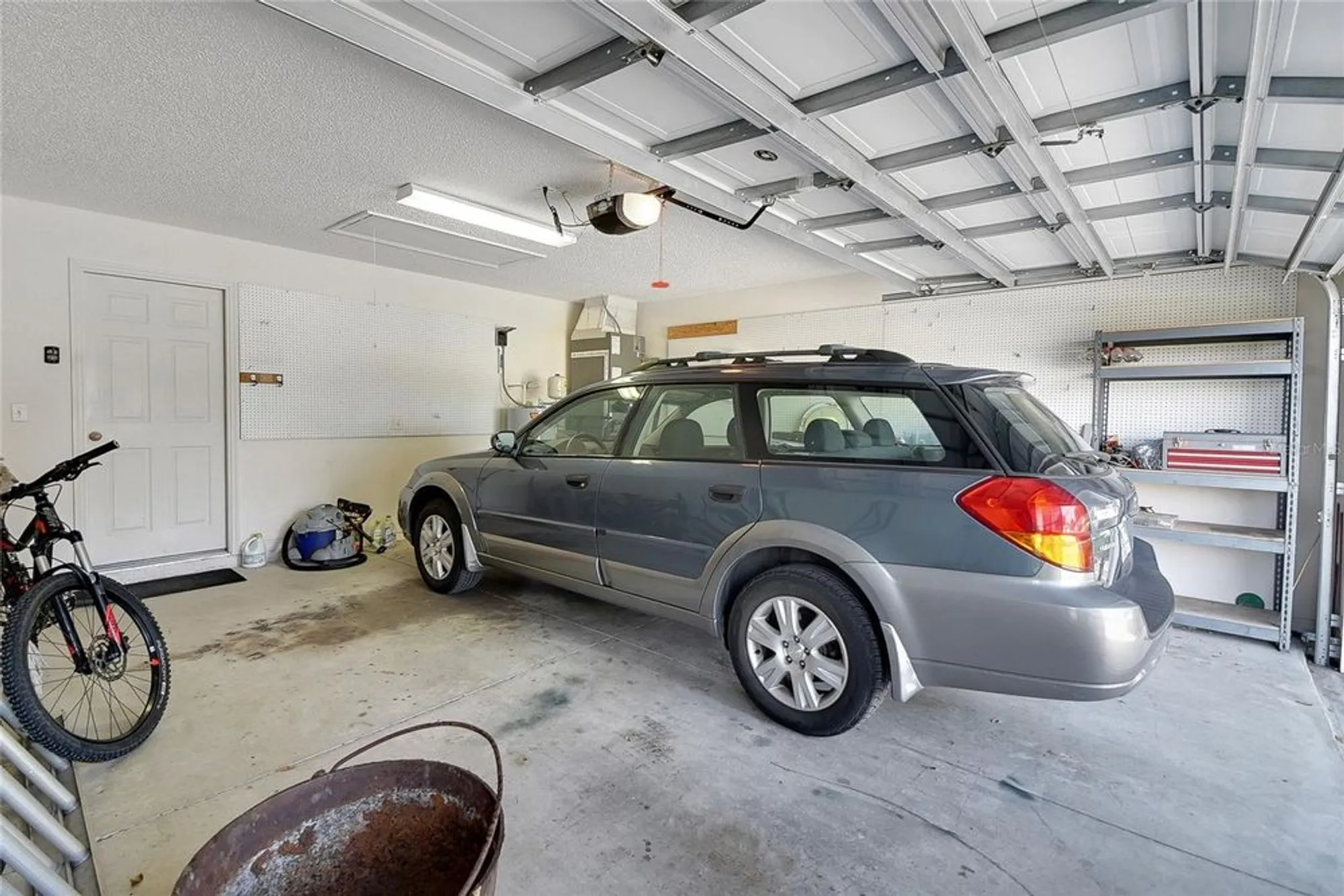 Property Slideshow image 48 of 77 | 32942 rambling oaks ct, Leesburg, FL, 34748