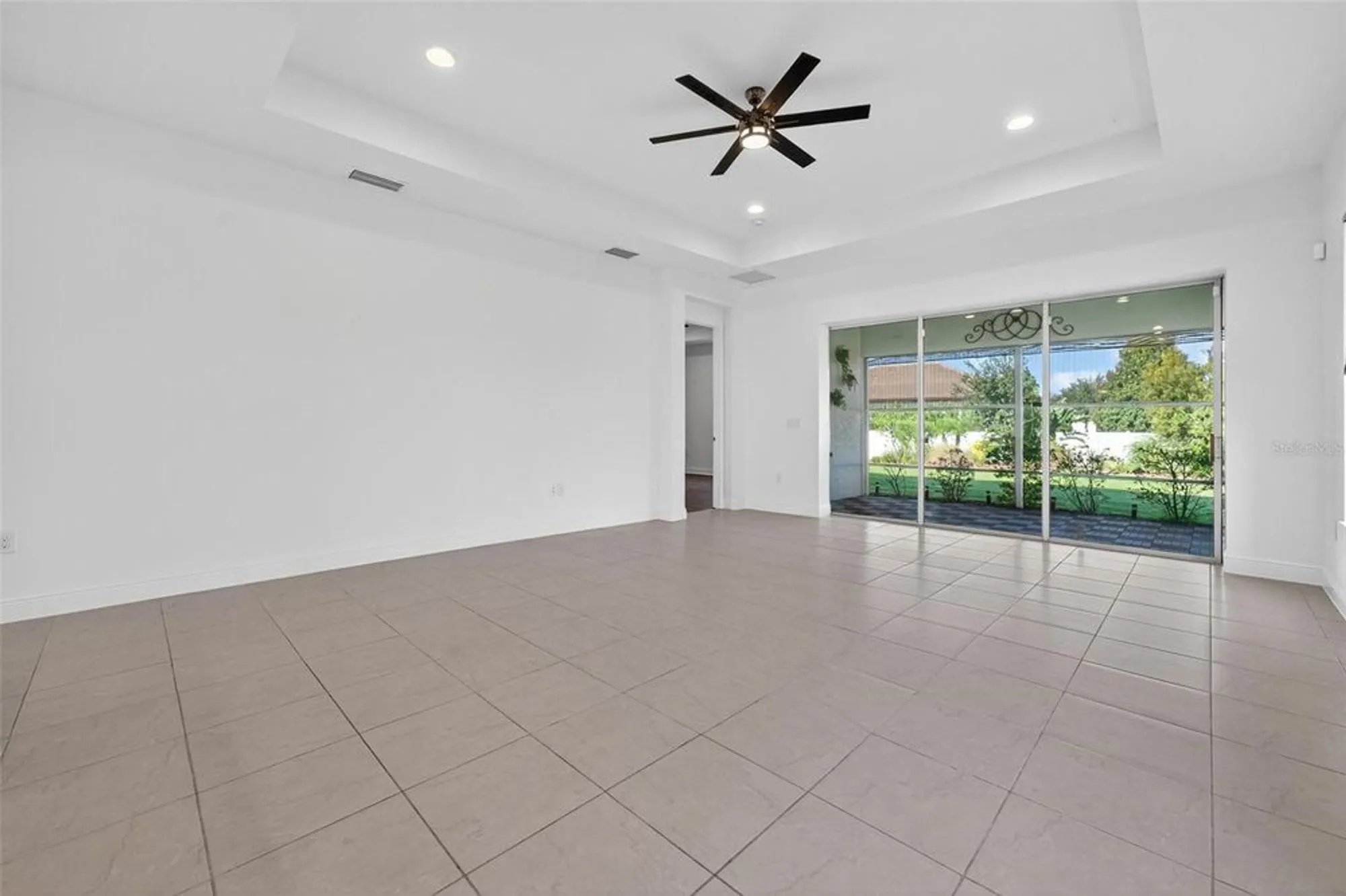 Property Slideshow image 31 of 95 | 8677 bridgeport bay cir, Mount Dora, FL, 32757