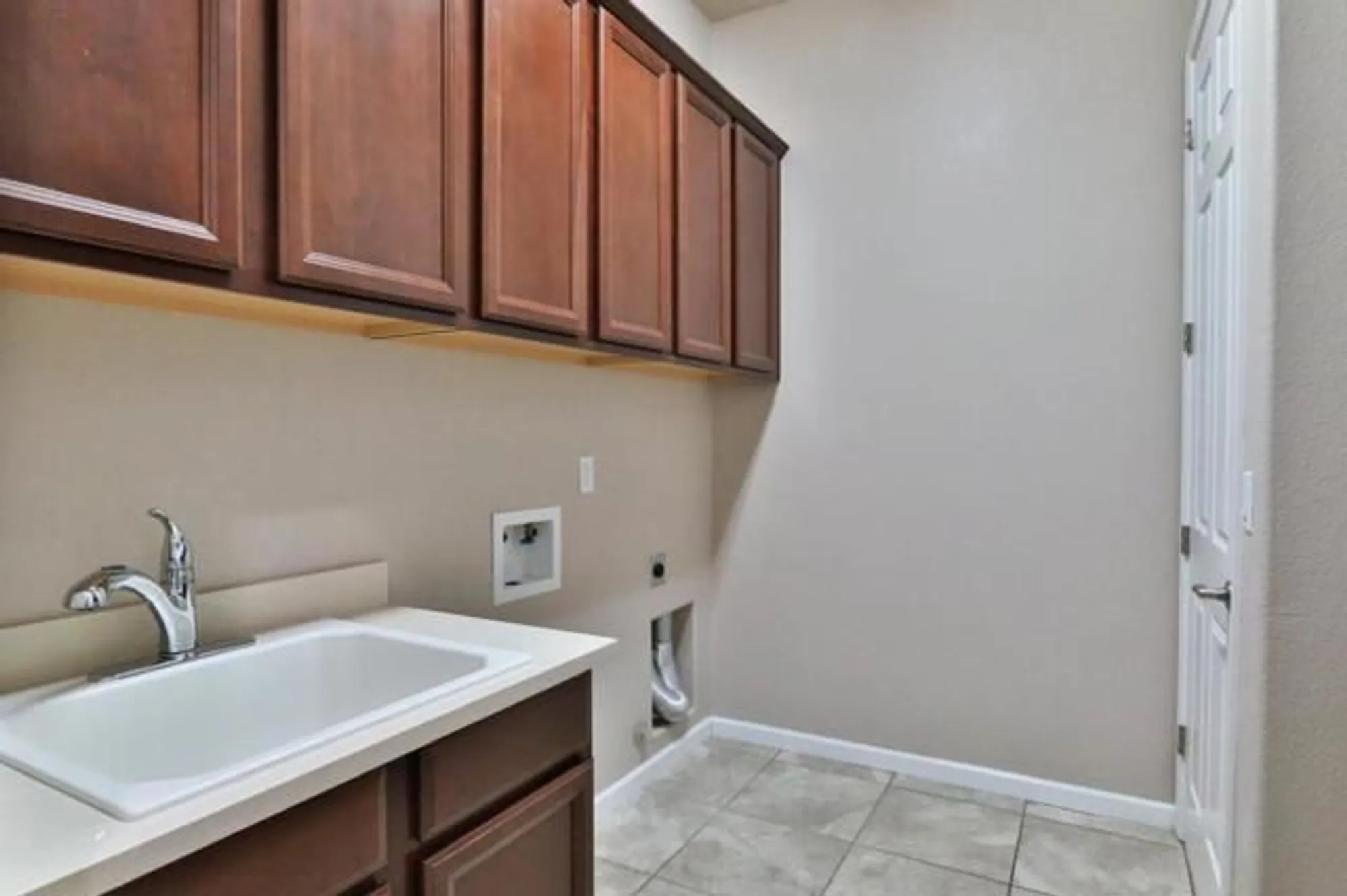 Property Slideshow image 56 of 107 | 2690 steeple run ln, Manteca, CA, 95336
