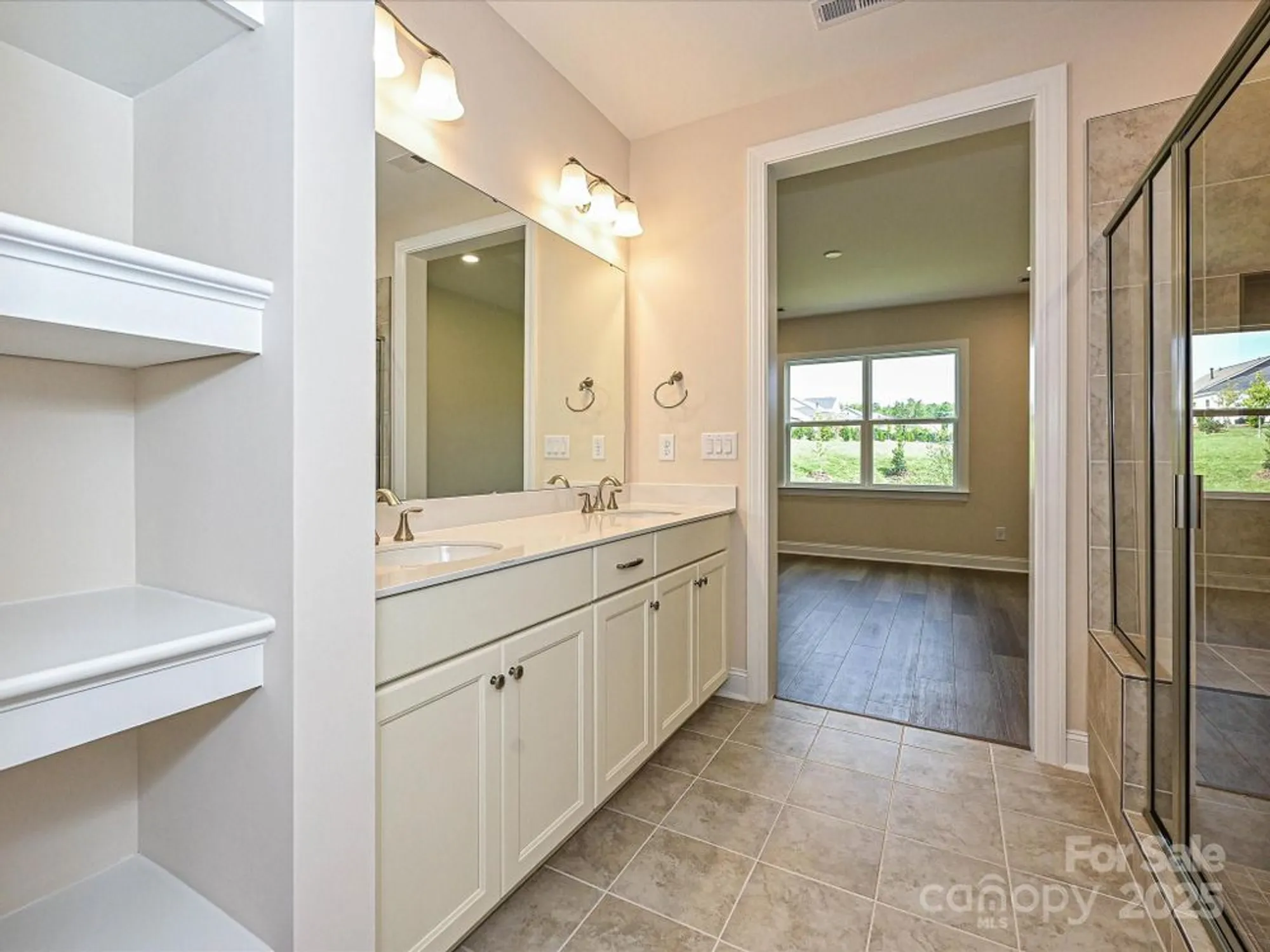 Property Slideshow image 26 of 45 | 118 stowaway dr 1219, Denver, NC, 28037