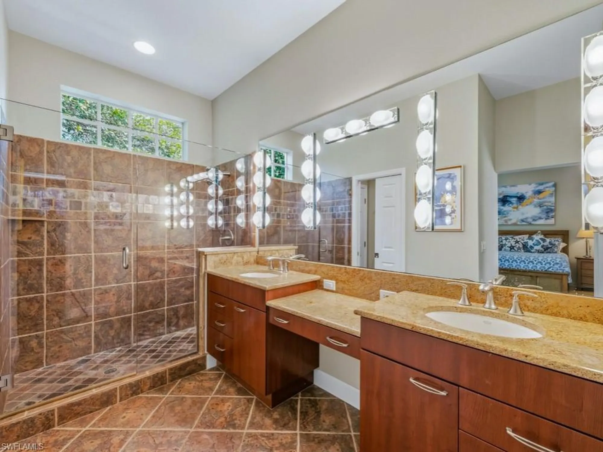 Property Slideshow image 18 of 42 | 3490 thornbury ln, Bonita Springs, FL, 34134