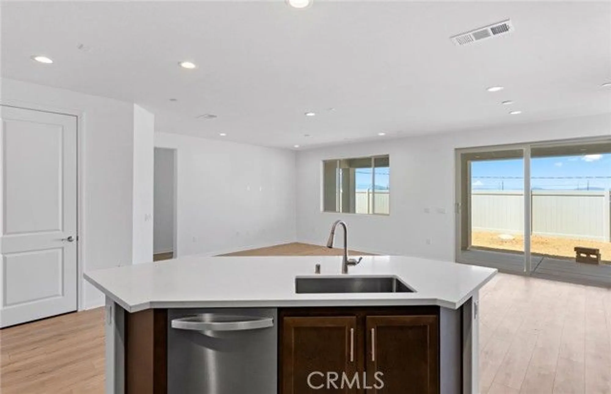 Property Slideshow image 20 of 24 | 25338 violane dr, Menifee, CA, 92585