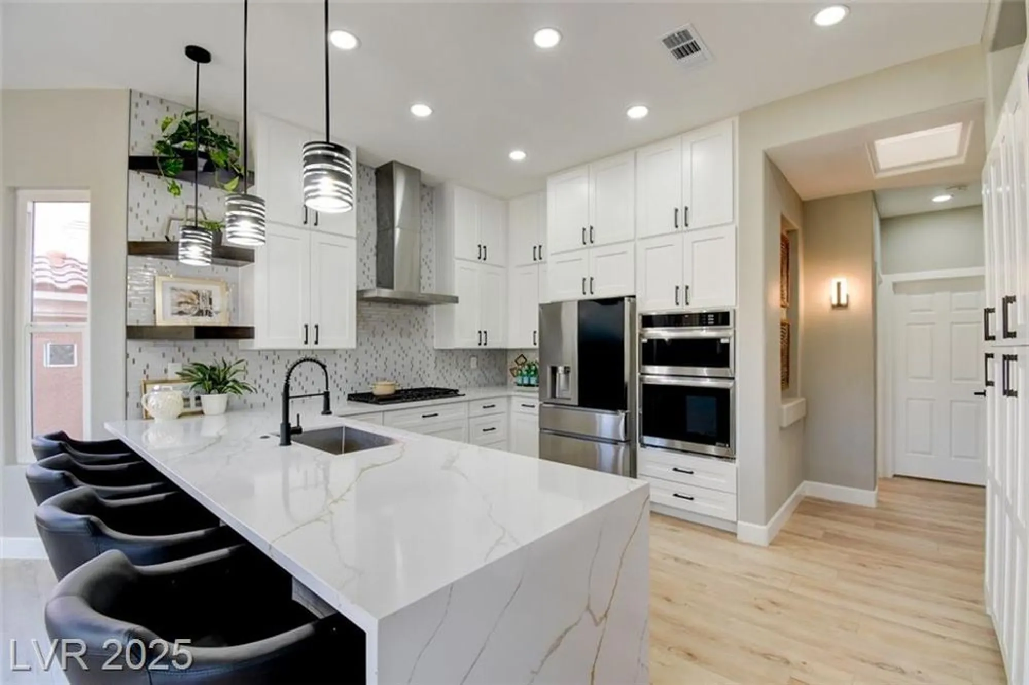 Property Slideshow image 20 of 42 | 10720 back plains dr, Las Vegas, NV, 89134