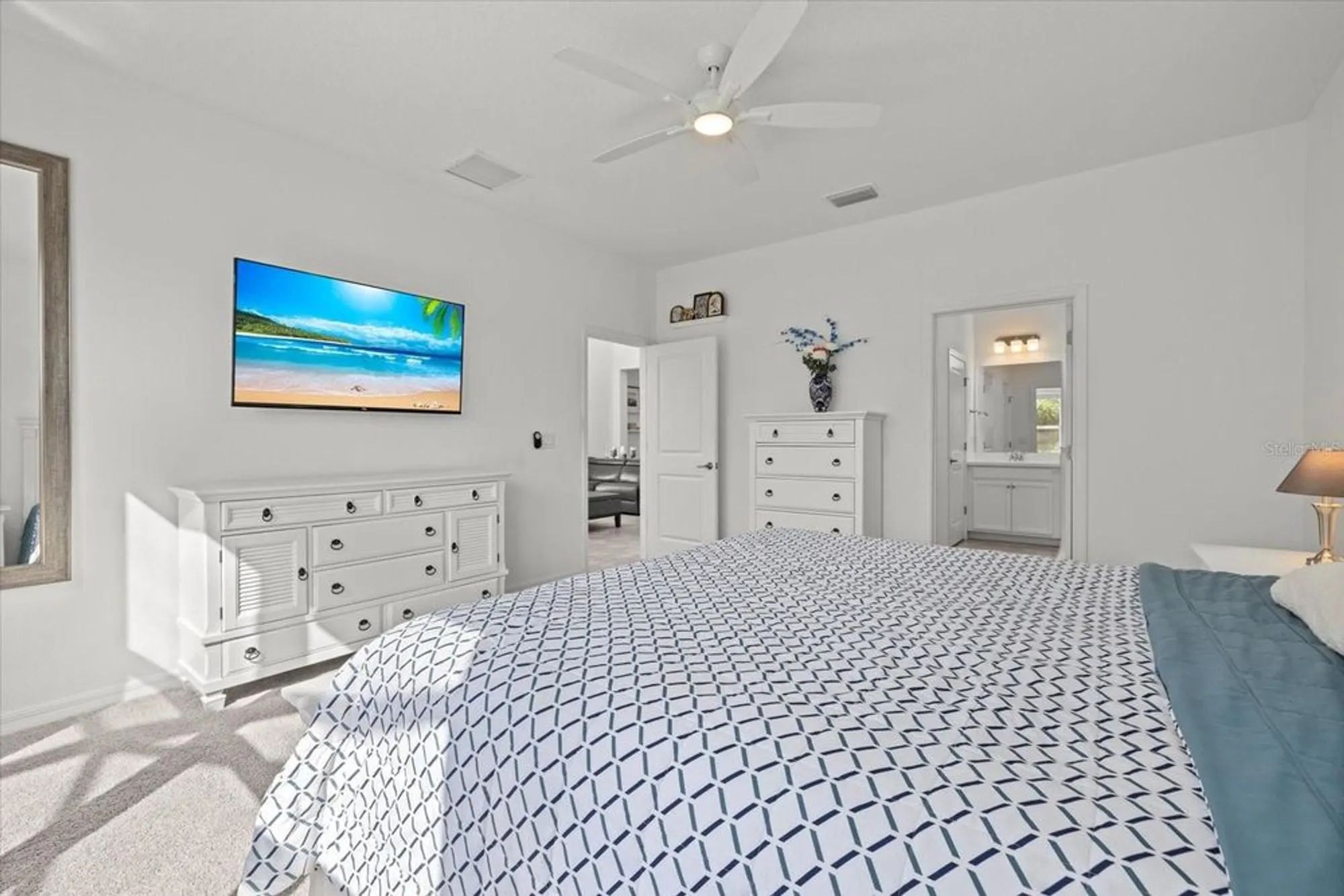 Property Slideshow image 25 of 46 | 16226 paynes mill dr, Lakewood Ranch, FL, 34211