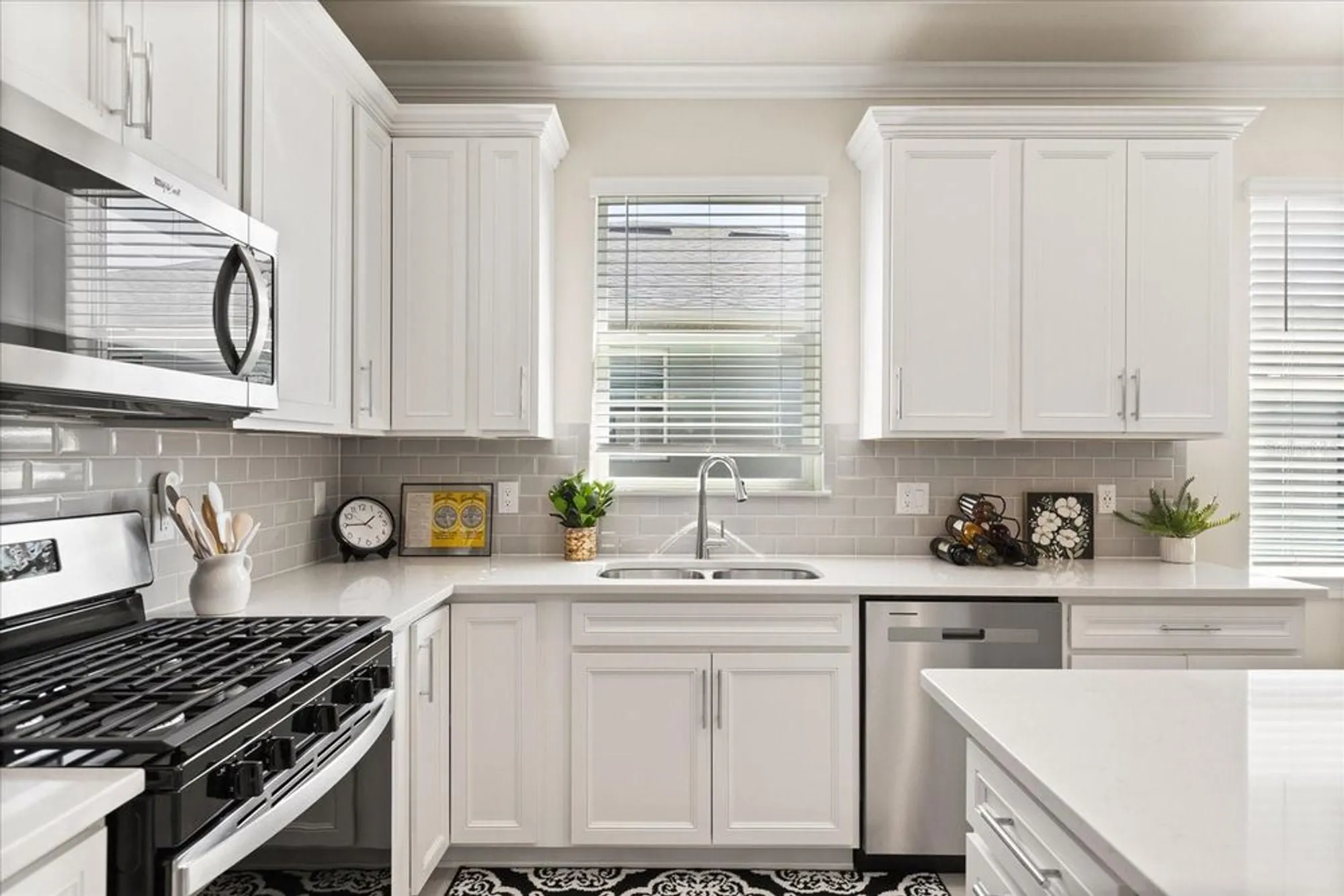 Property Slideshow image 5 of 43 | 2522 cliff way, Saint Cloud, FL, 34771