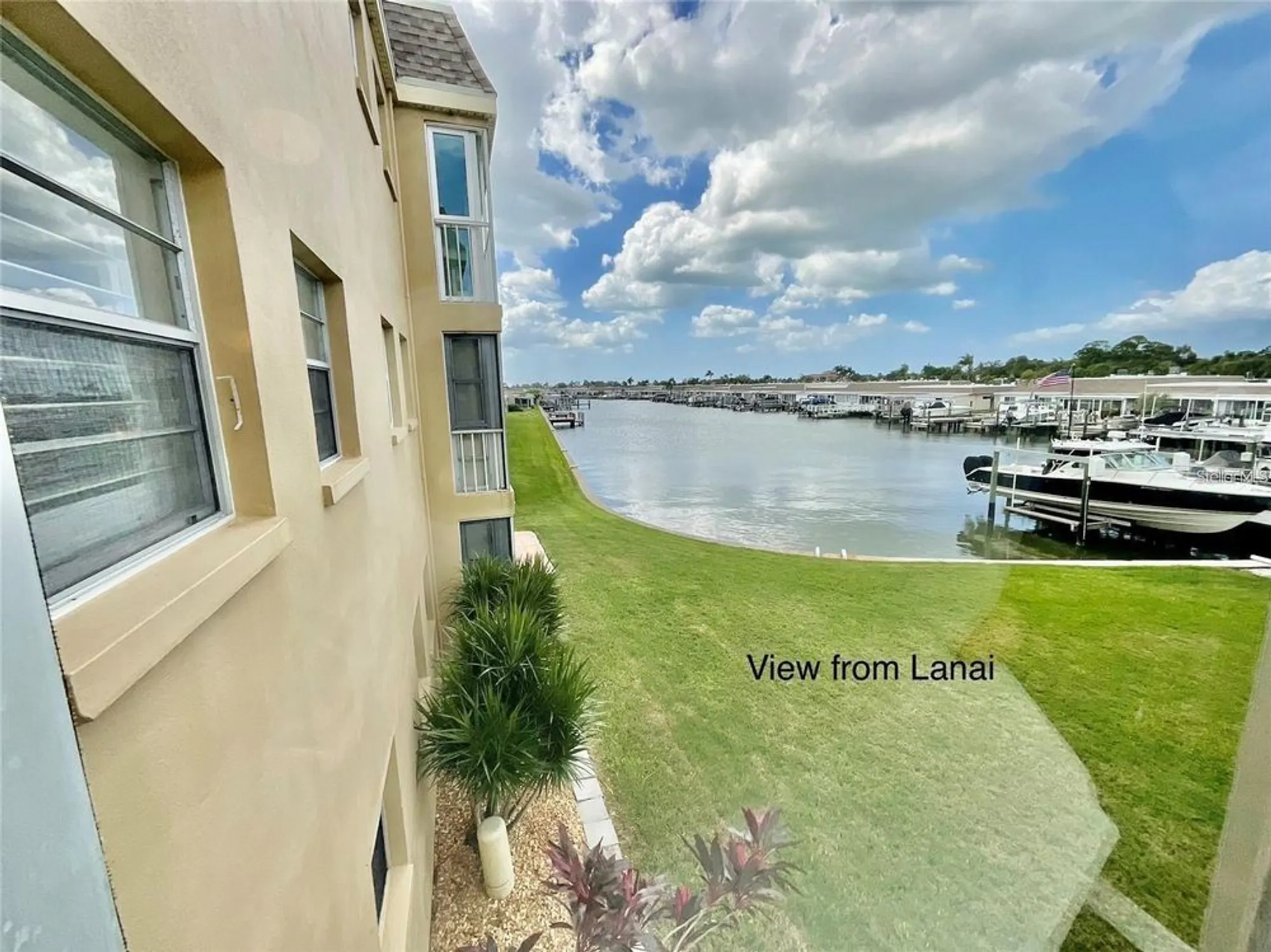 Property Slideshow image 29 of 33 | 1 boca ciega point blvd apt 213, St Petersburg, FL, 33708