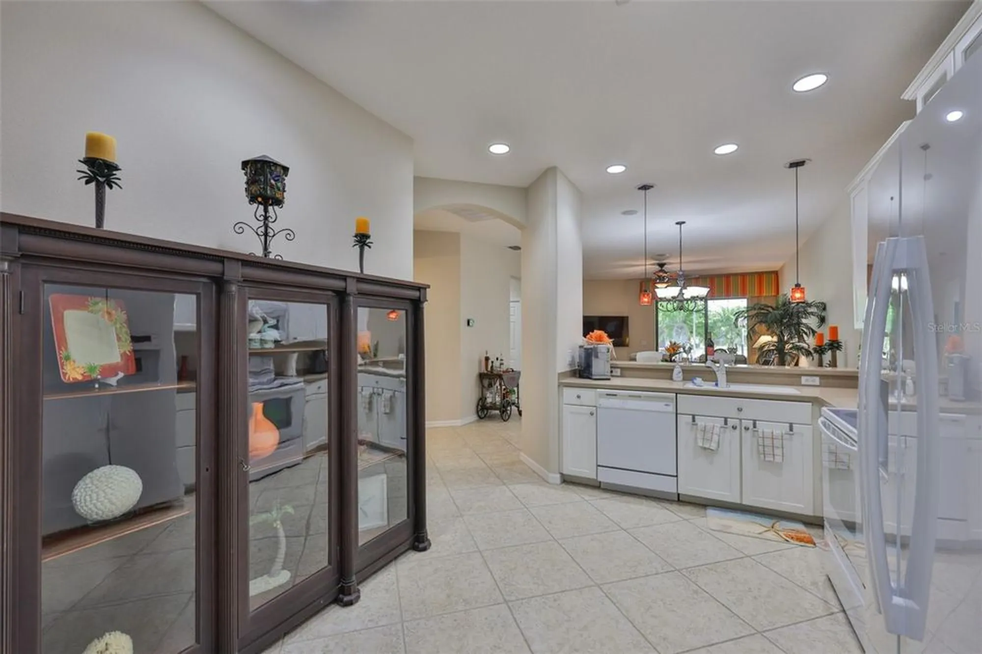 Property Slideshow image 14 of 75 | 5831 sunset falls dr, Apollo Beach, FL, 33572
