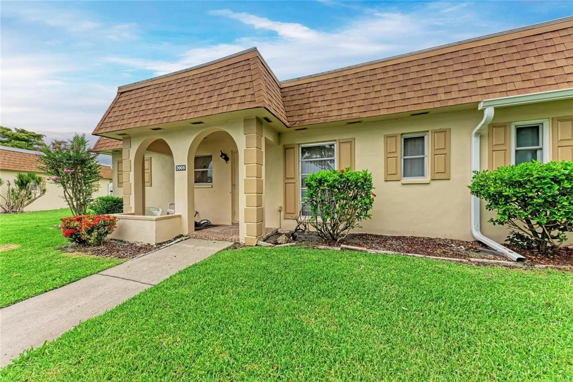 Property Slideshow image 3 of 31 | 3905 34th avenue dr w # 36, Bradenton, FL, 34205