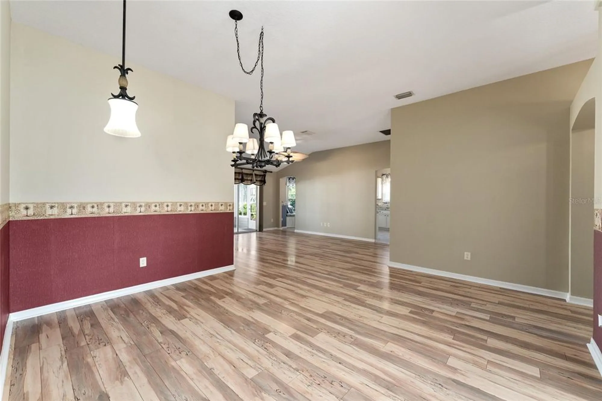 Property Slideshow image 7 of 71 | 3017 hillside ln, The Villages, FL, 32162
