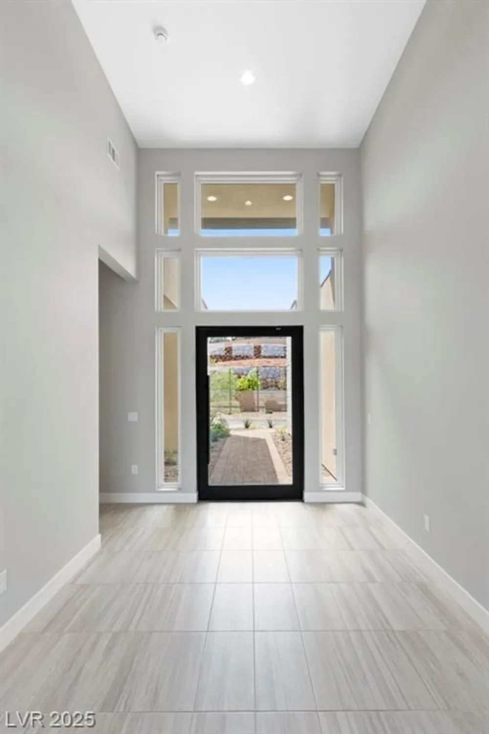 Property Slideshow image 5 of 56 | 104 tre pietre st, Henderson, NV, 89011