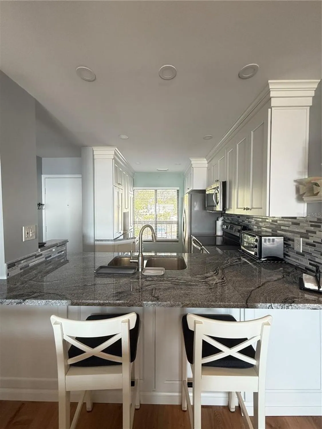 Property Slideshow image 12 of 35 | 6268 palma del mar blvd s apt 215, St Petersburg, FL, 33715