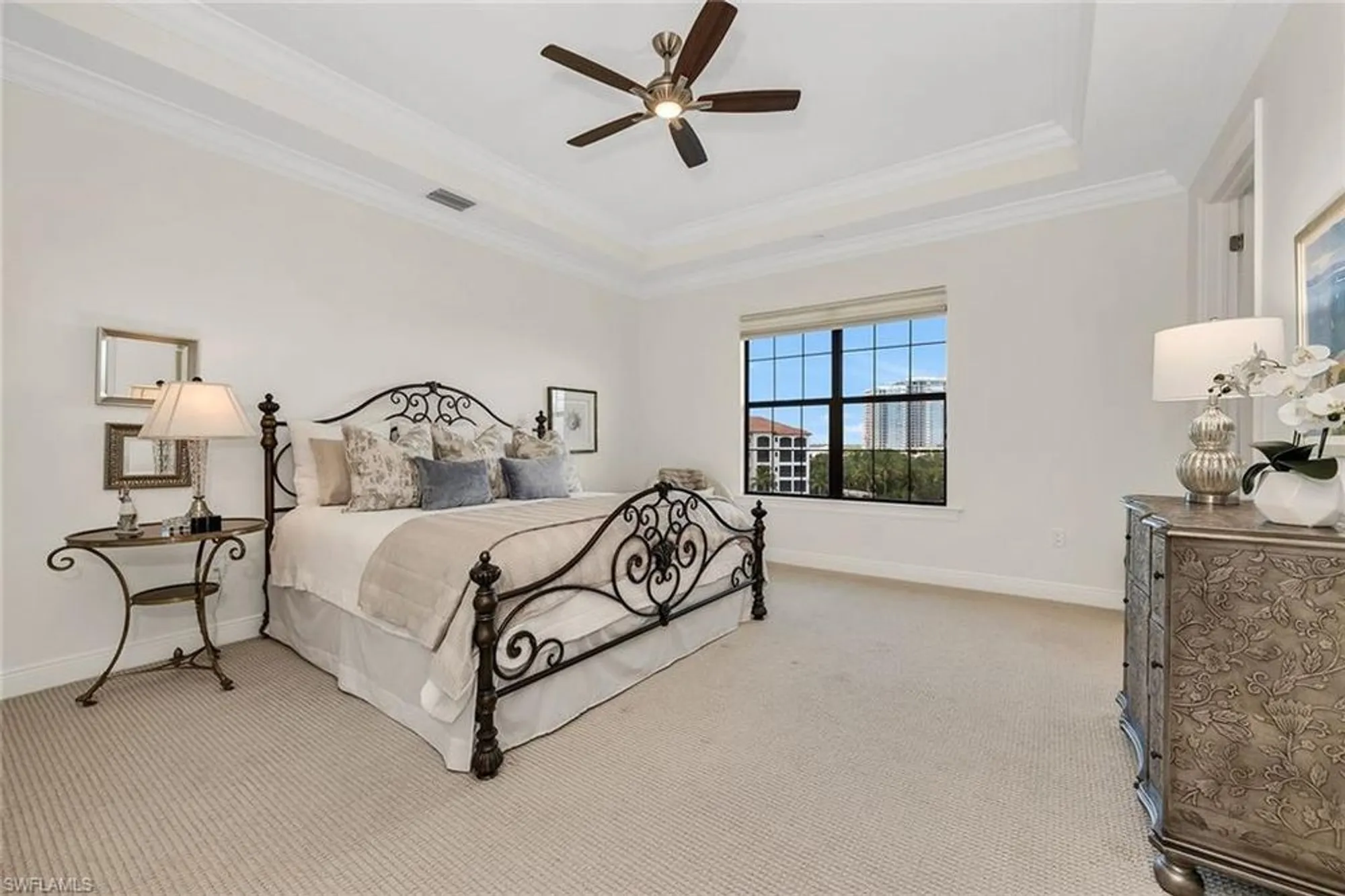 Property Slideshow image 16 of 28 | 4711 via del corso ln 402, Bonita Springs, FL, 34134