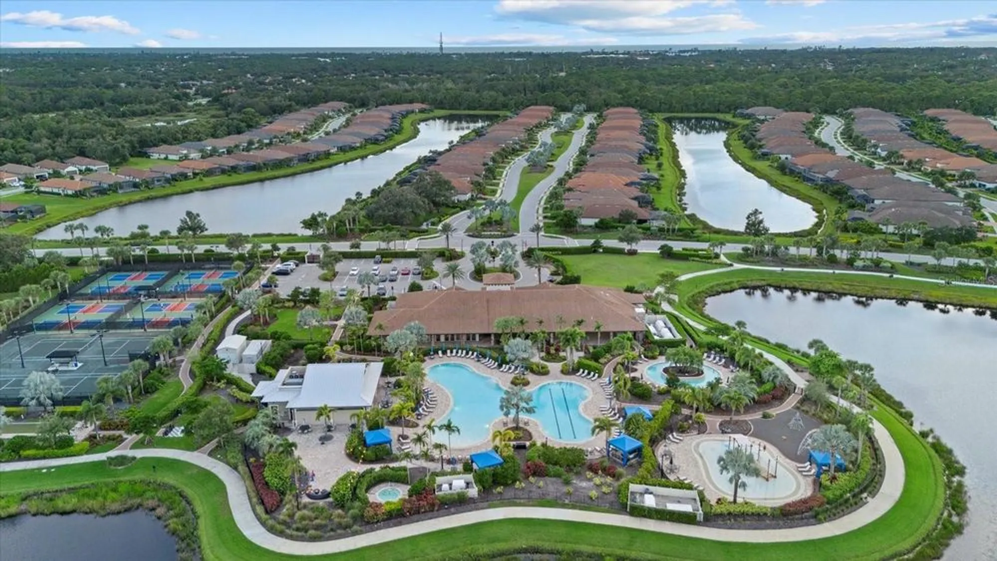 Property Slideshow image 30 of 47 | 12401 osorio ct 203, Sarasota, FL, 34238