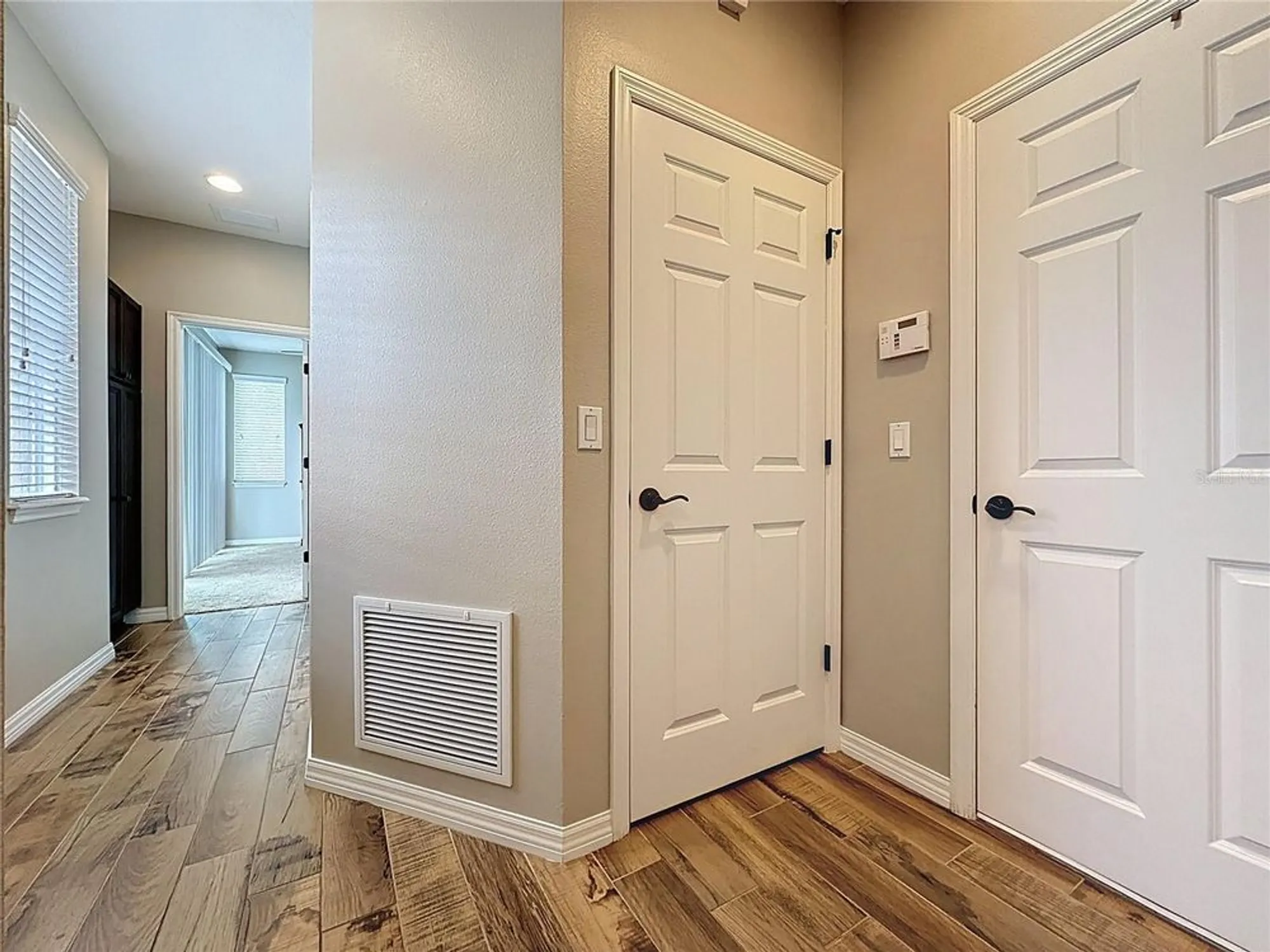 Property Slideshow image 16 of 73 | 126 bayou bend rd, Groveland, FL, 34736