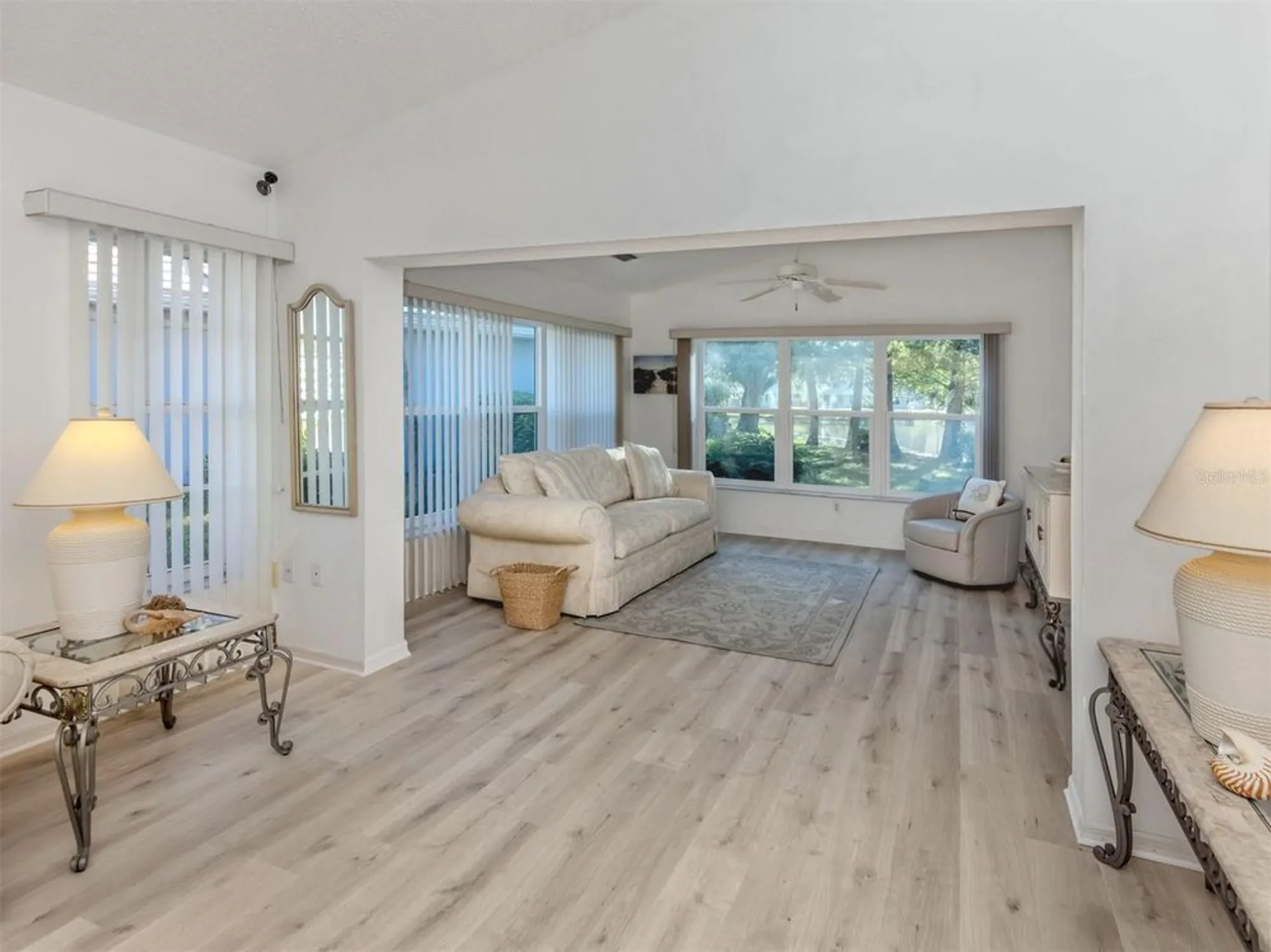 Property Slideshow image 7 of 83 | 503 clubside cir 47, Venice, FL, 34293