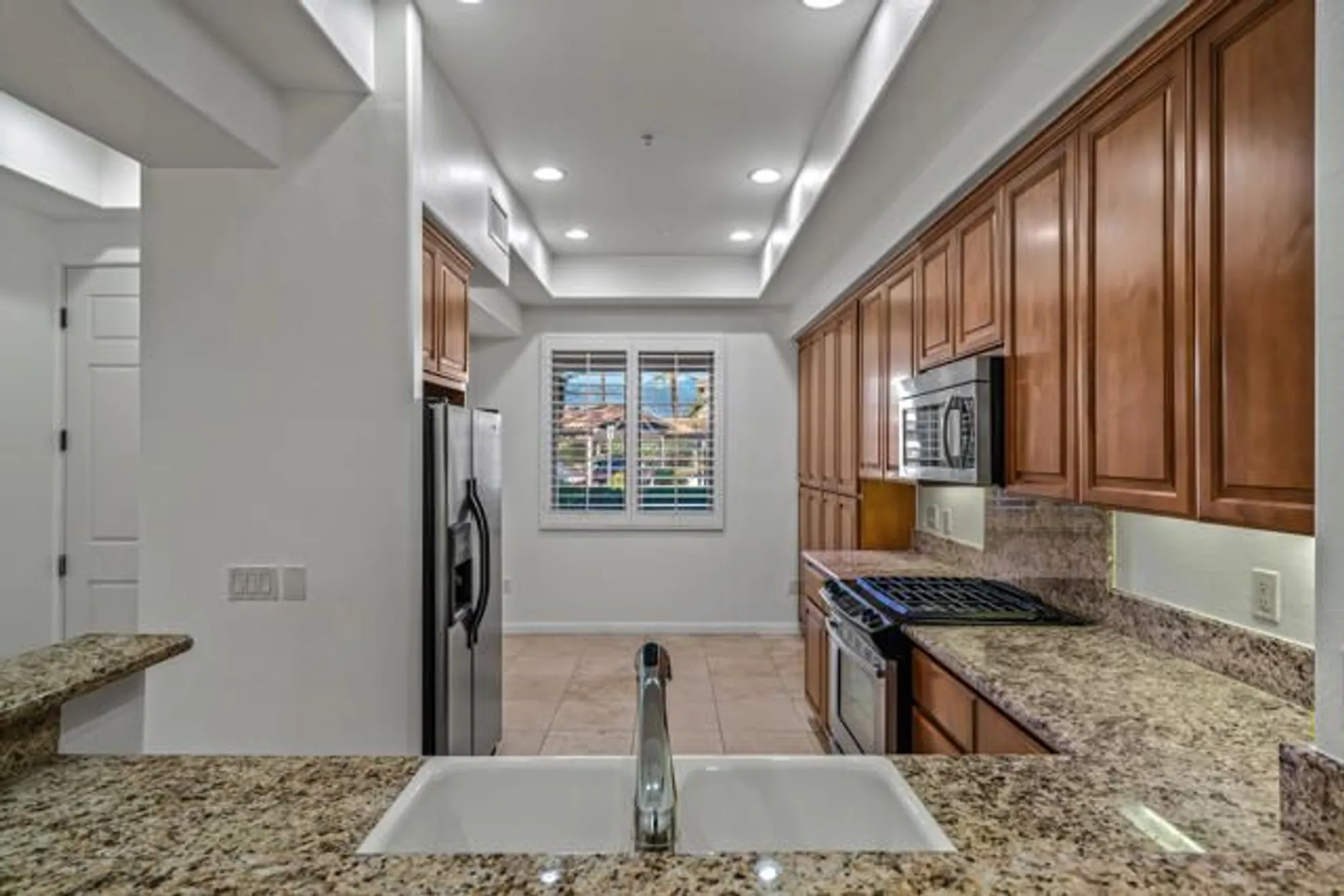 Property Slideshow image 12 of 45 | 2702 via calderia, Palm Desert, CA, 92260