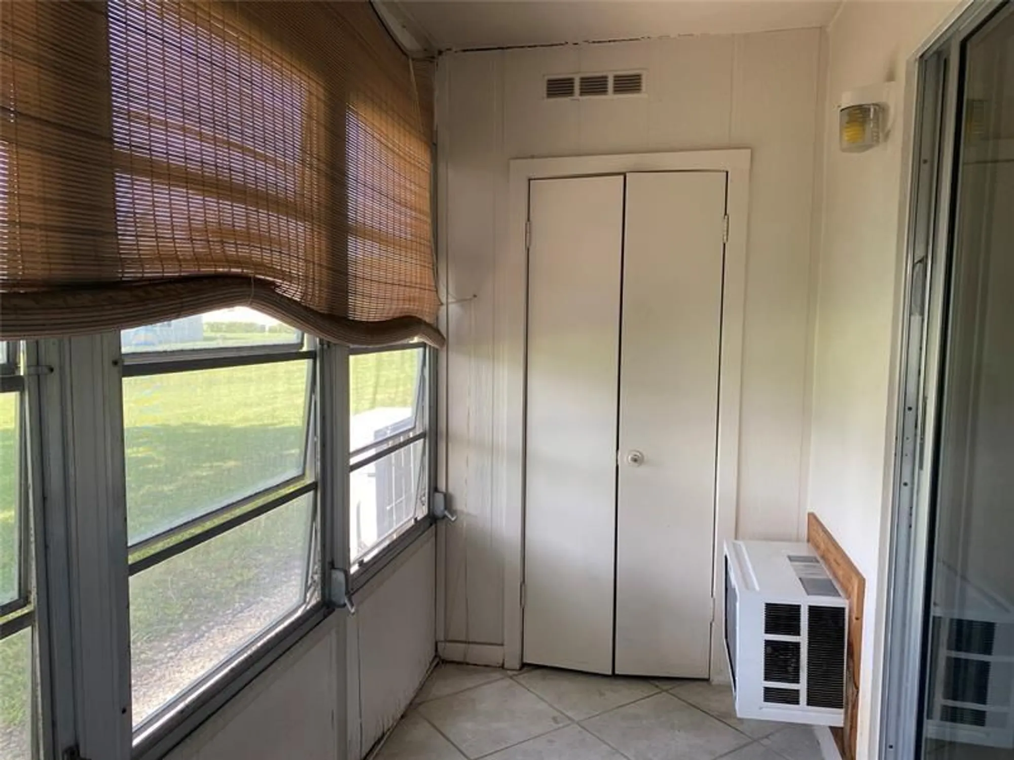 Property Slideshow image 16 of 38 | 148 upminster g # 148, Deerfield Beach, FL, 33442