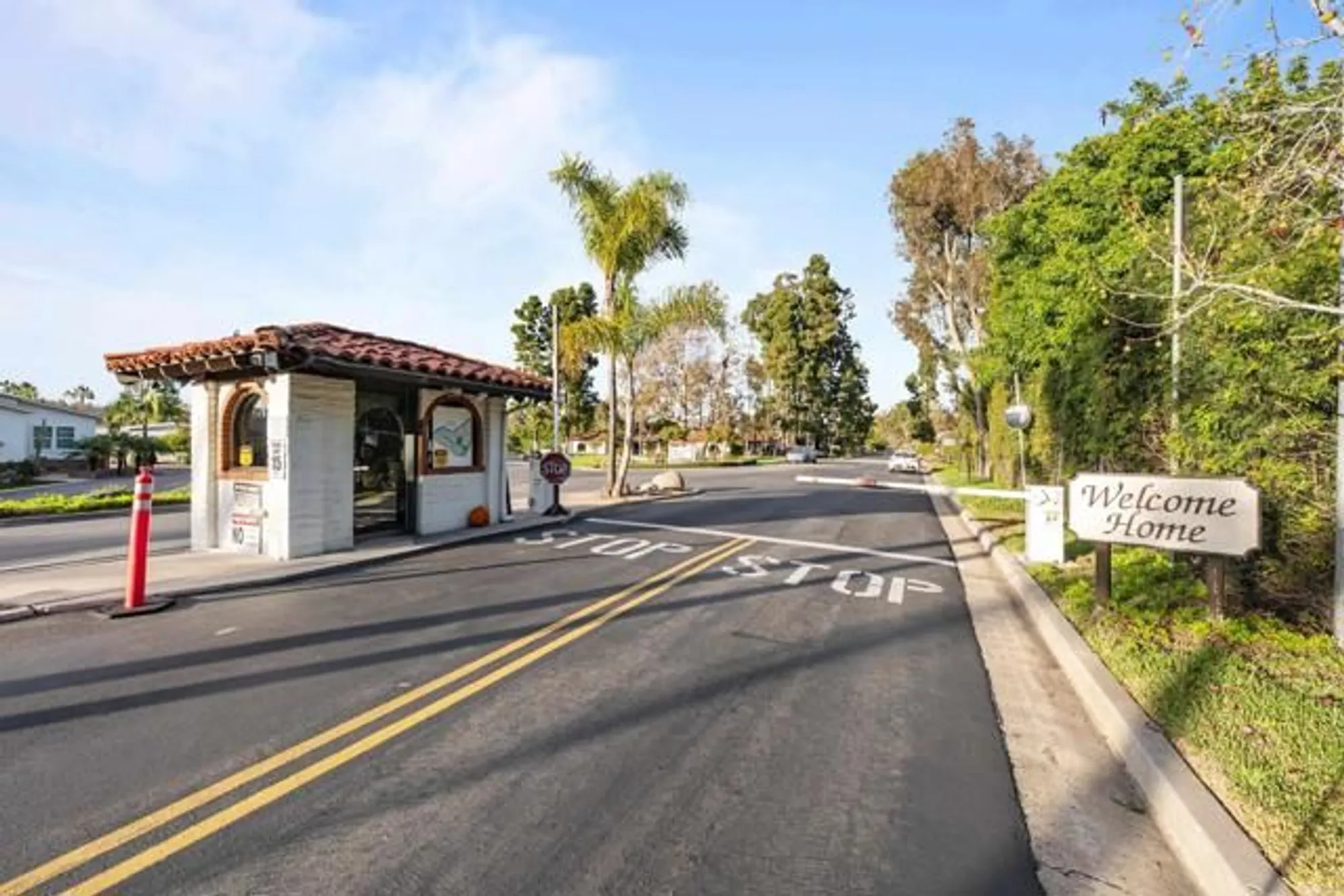 Property Slideshow image 22 of 31 | 5155 don rodolfo dr, Carlsbad, CA, 92010