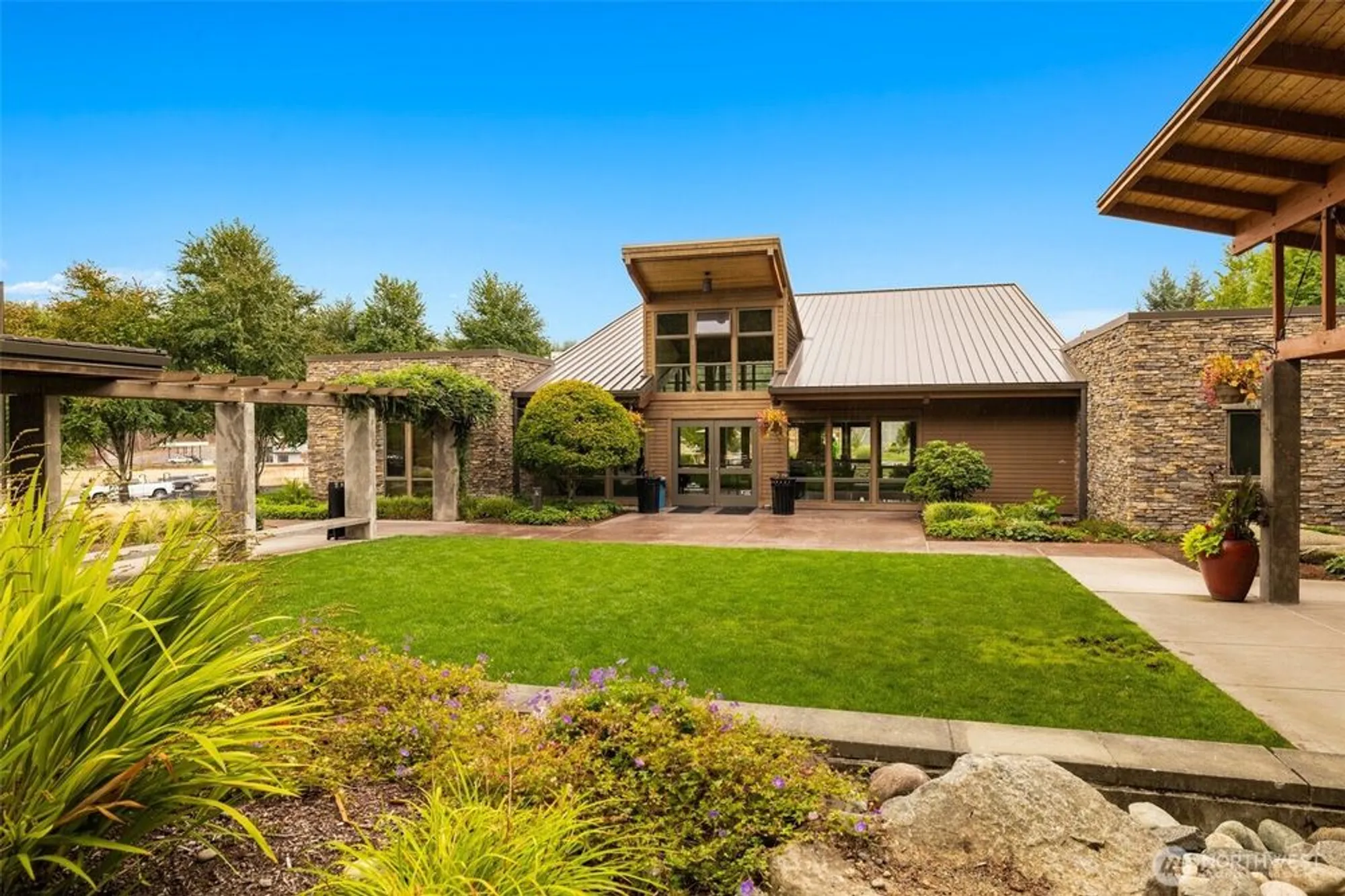 Property Slideshow image 37 of 40 | 19222 143rd st, Bonney Lake, WA, 98391