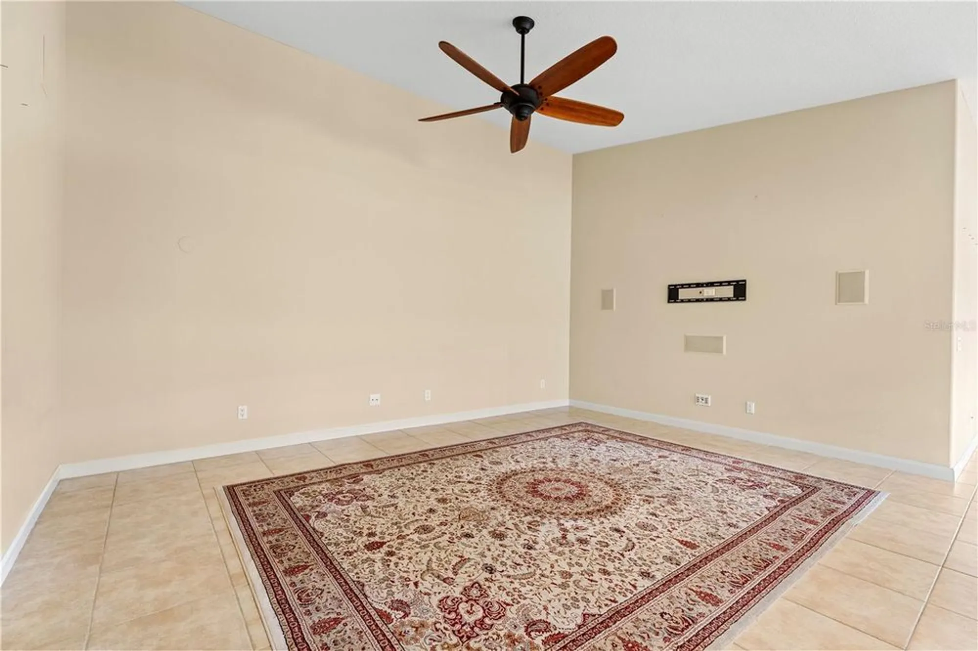 Property Slideshow image 14 of 63 | 11920 kajetan ln, Orlando, FL, 32827