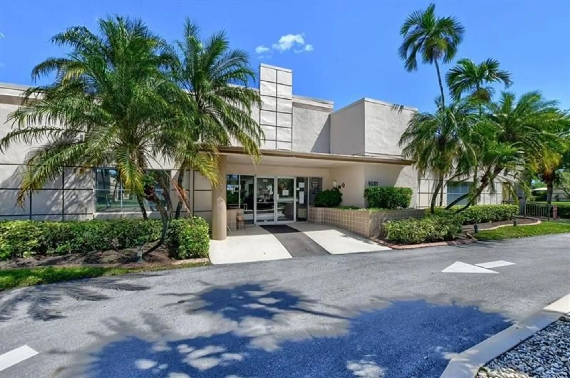 Property Slideshow image 33 of 36 | 9245 flynn cir apt 8, Boca Raton, FL, 33496