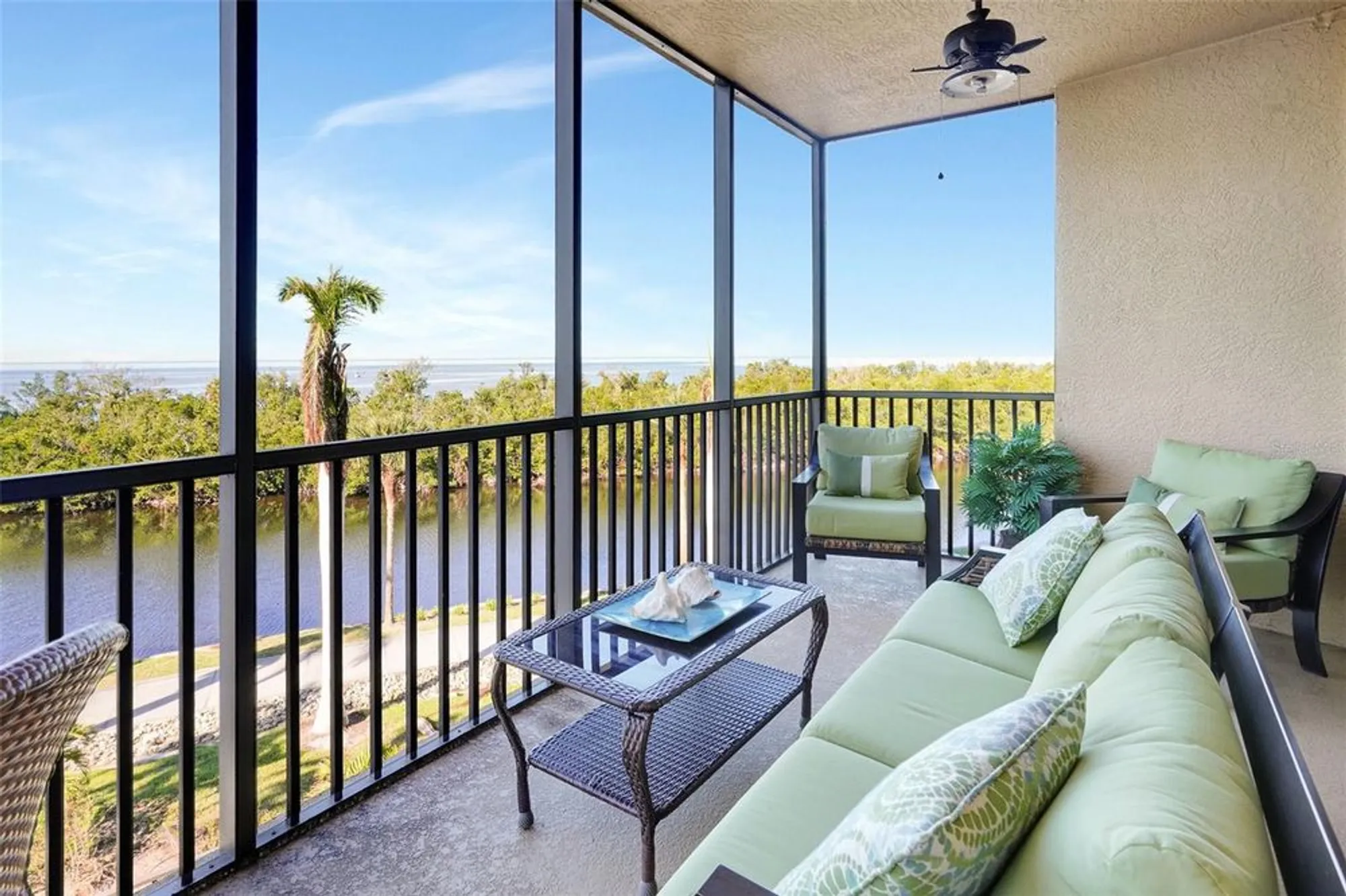 Property Slideshow image 40 of 71 | 3321 sunset key cir 204, Punta Gorda, FL, 33955