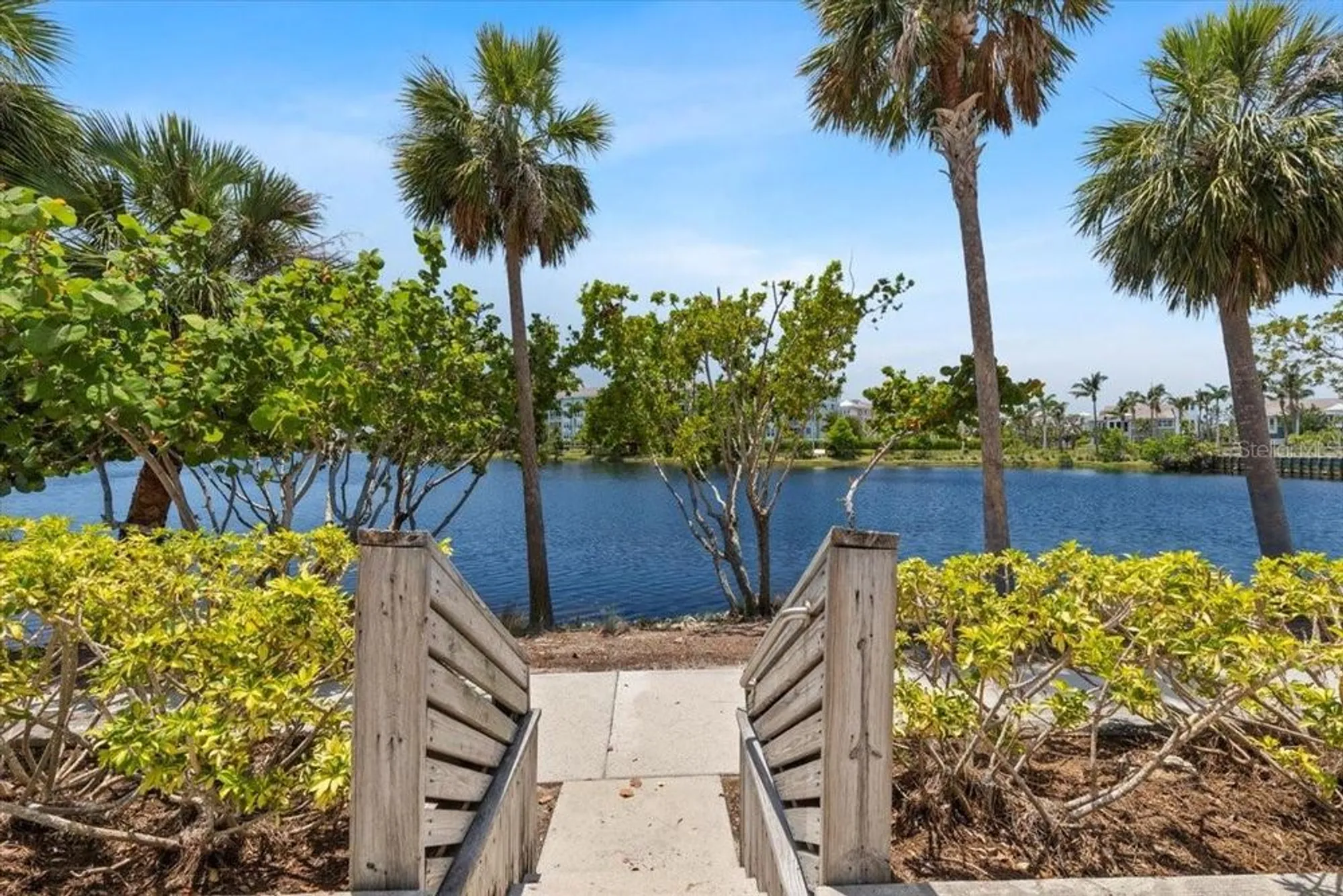Property Slideshow image 58 of 88 | 340 sapphire lake dr 202, Bradenton, FL, 34209