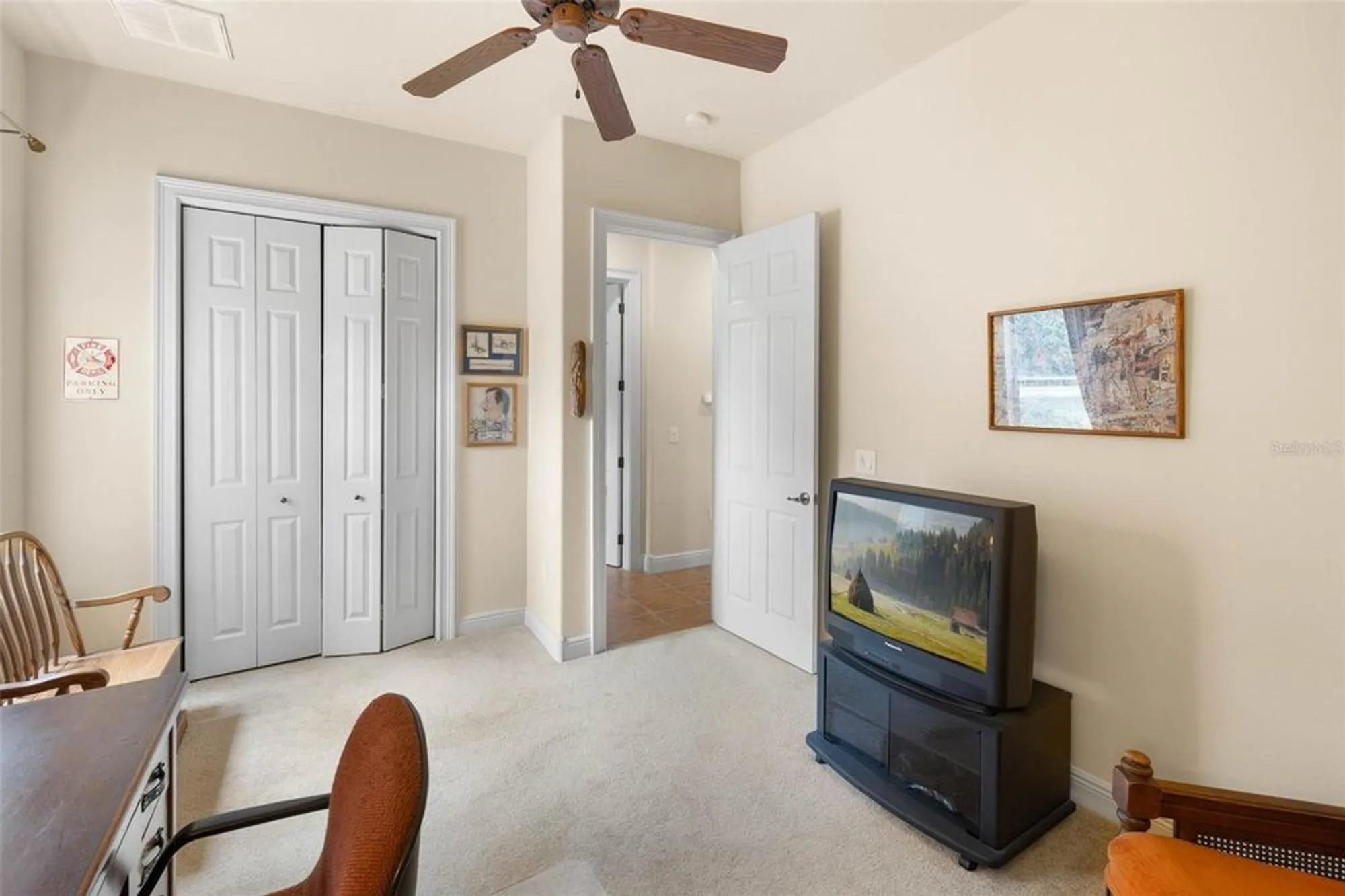 Property Slideshow image 21 of 61 | 8308 mobile cir, Weeki Wachee, FL, 34613