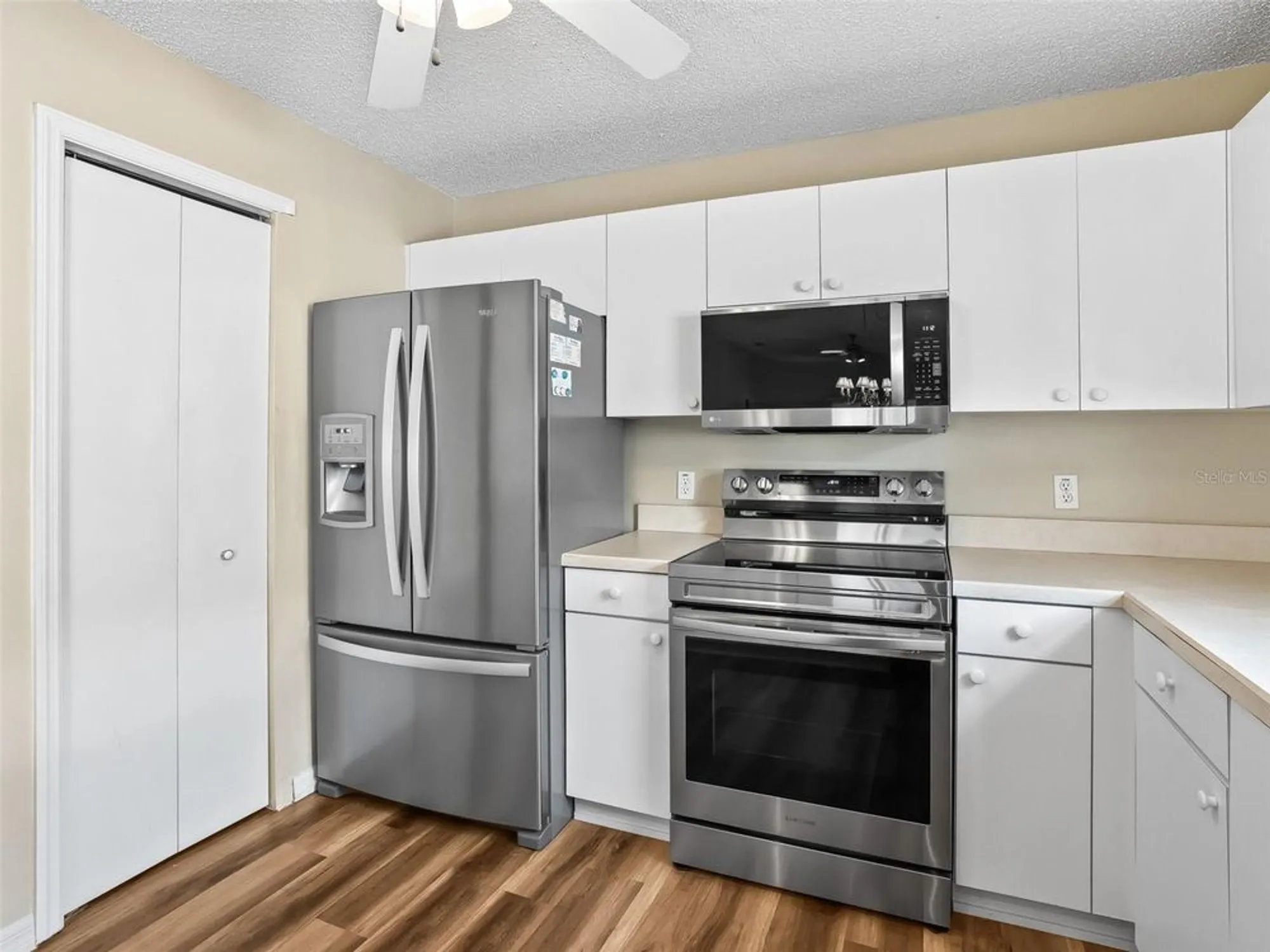 Property Slideshow image 12 of 41 | 873 oviedo rd, The Villages, FL, 32159