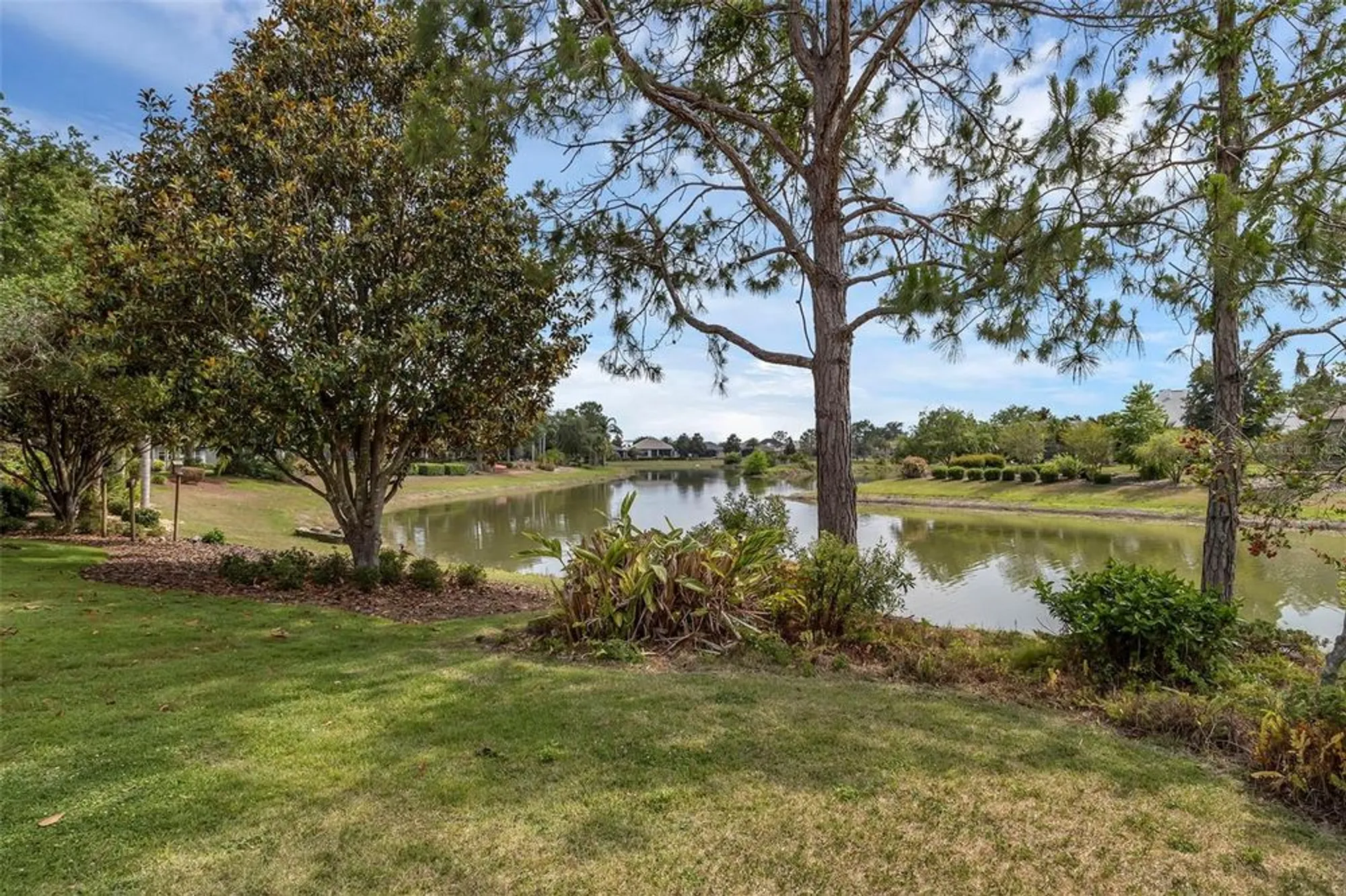 Property Slideshow image 36 of 58 | 8167 bridgeport bay cir, Mount Dora, FL, 32757