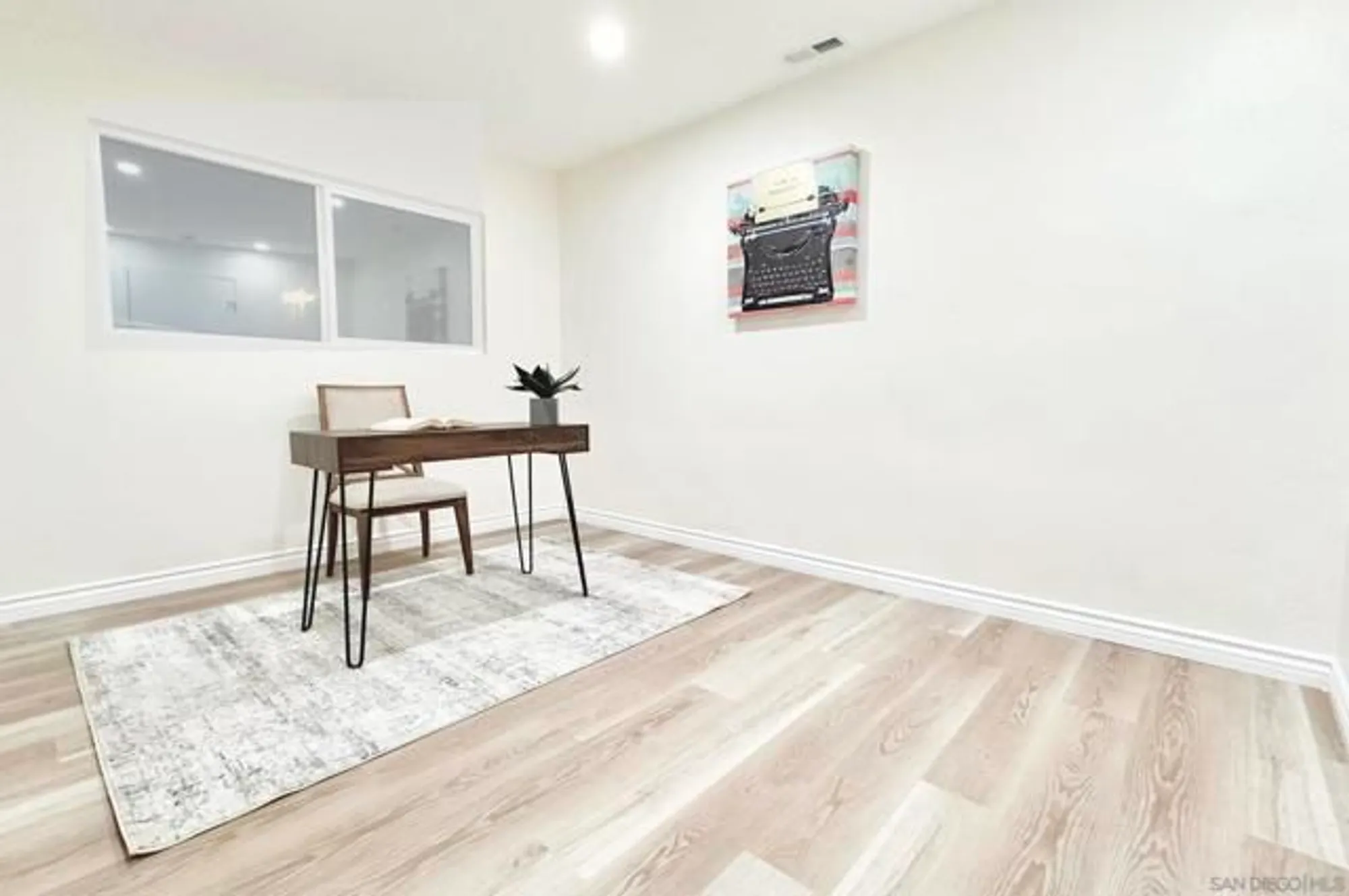 Property Slideshow image 9 of 15 | 16731 acena dr, San Diego, CA, 92128