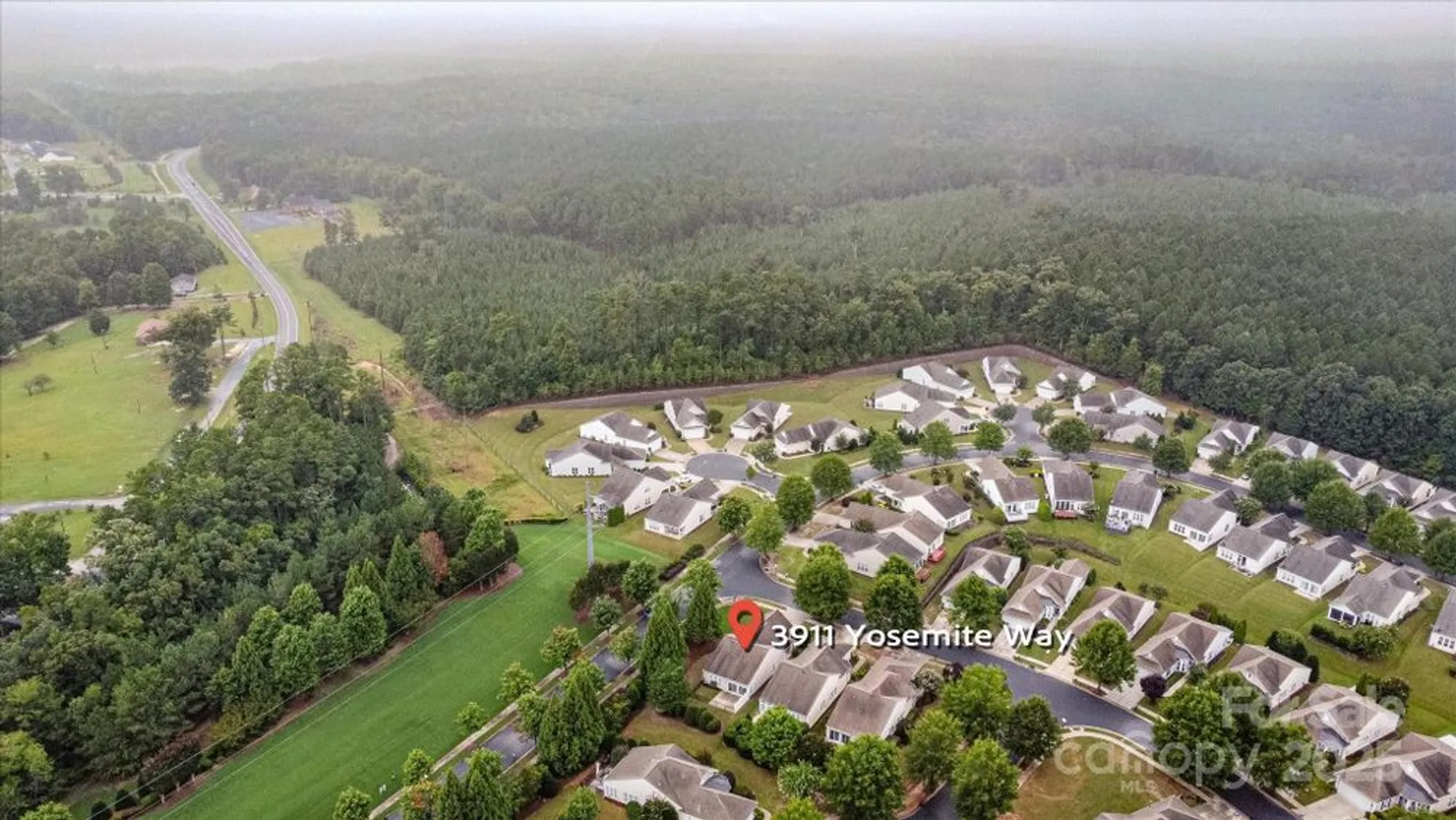 Property Slideshow image 31 of 44 | 3911 yosemite way, Fort Mill, SC, 29707