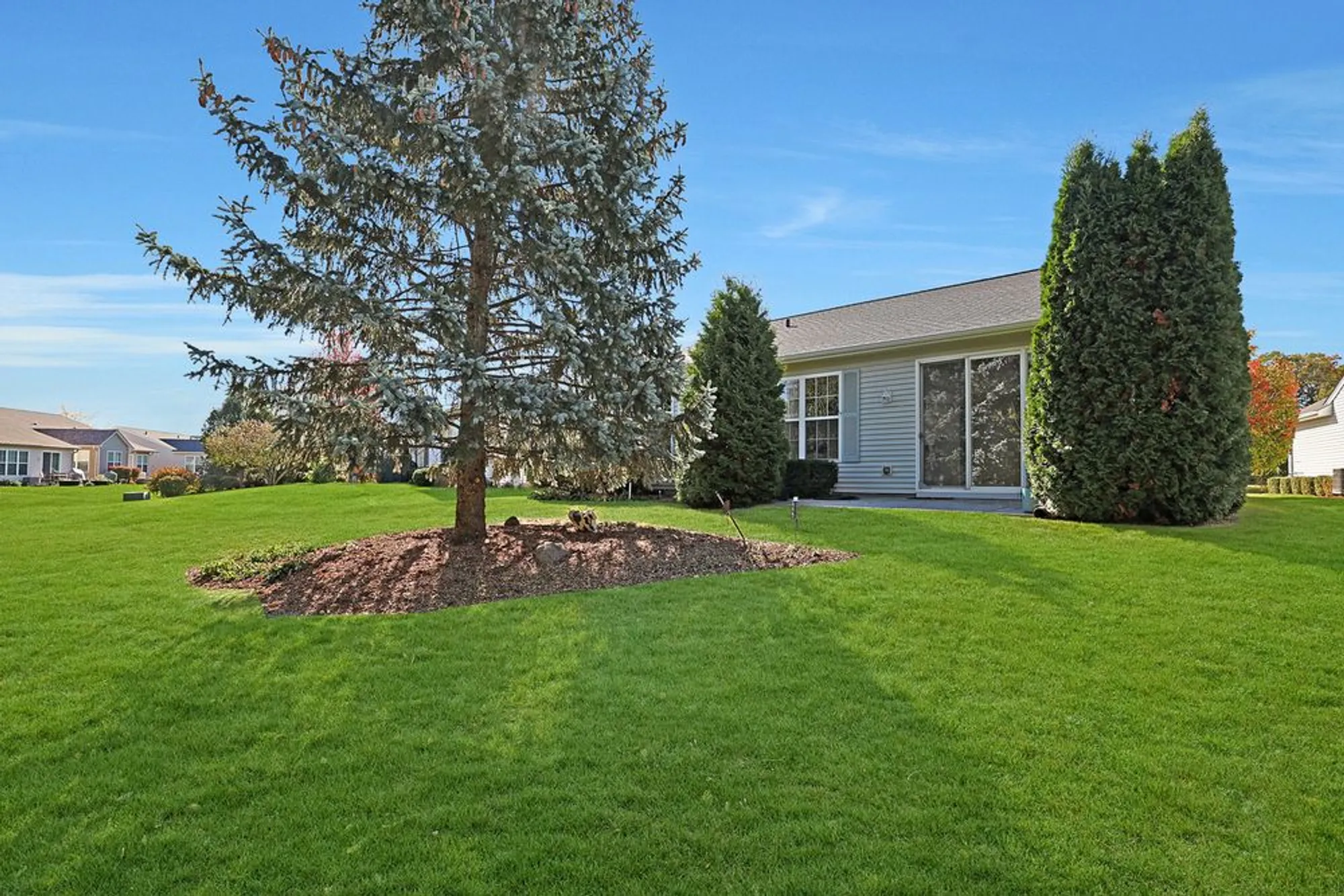 Property Slideshow image 26 of 30 | 13728 chestnut ln, Huntley, IL, 60142