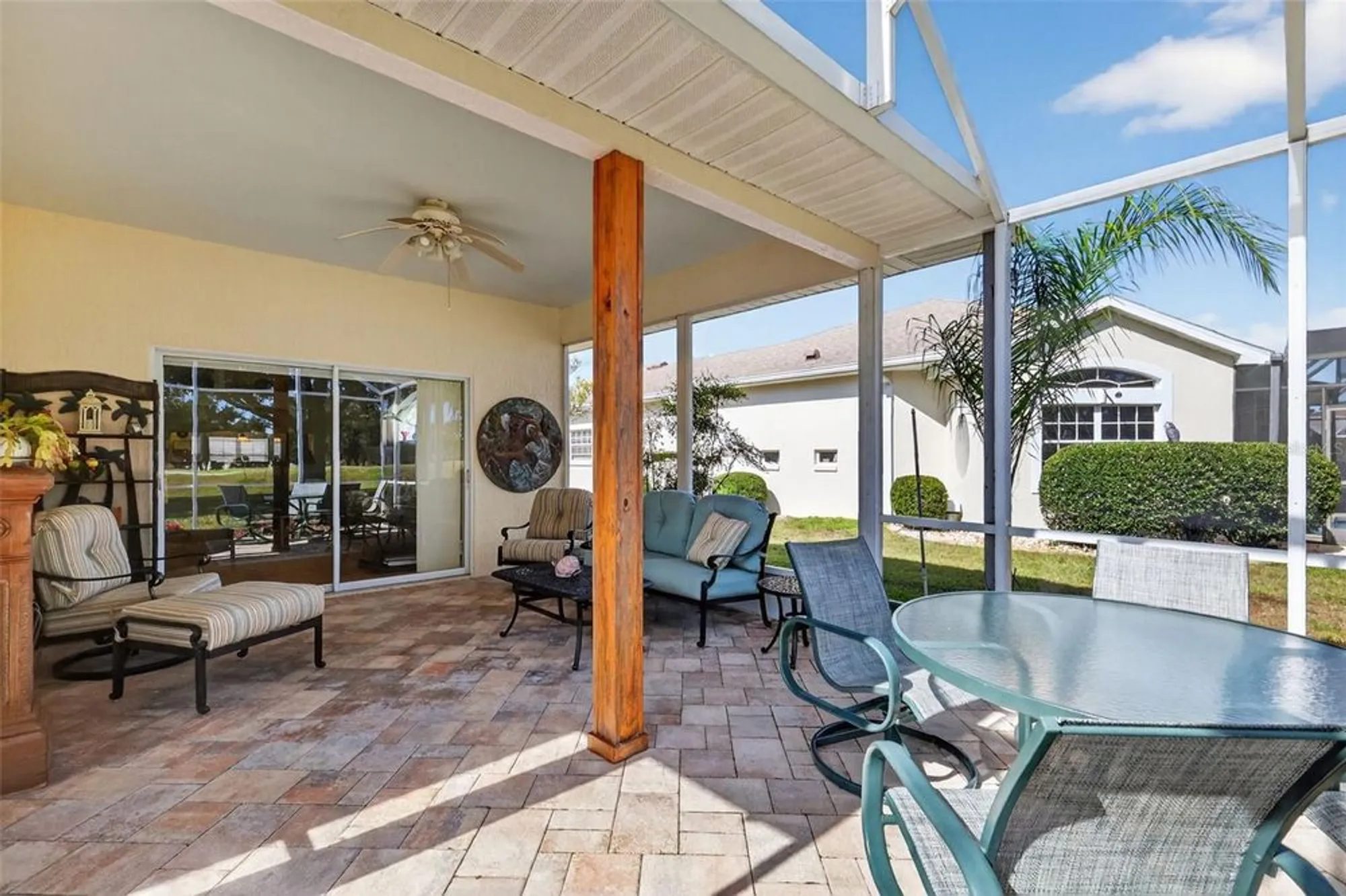 Property Slideshow image 33 of 66 | 21202 braveheart dr, Leesburg, FL, 34748