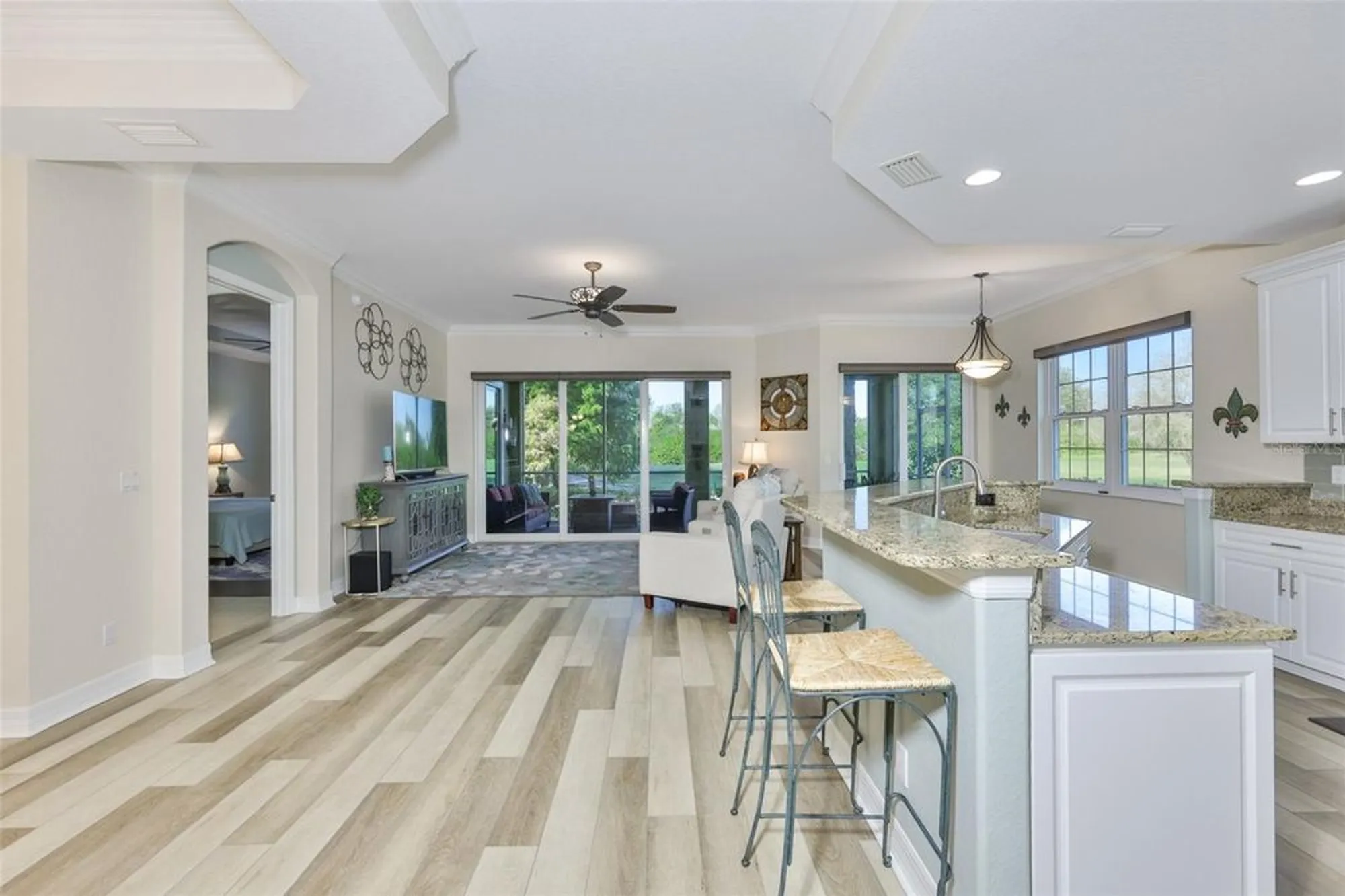 Property Slideshow image 11 of 56 | 1417 emerald dunes dr, Sun City Center, FL, 33573