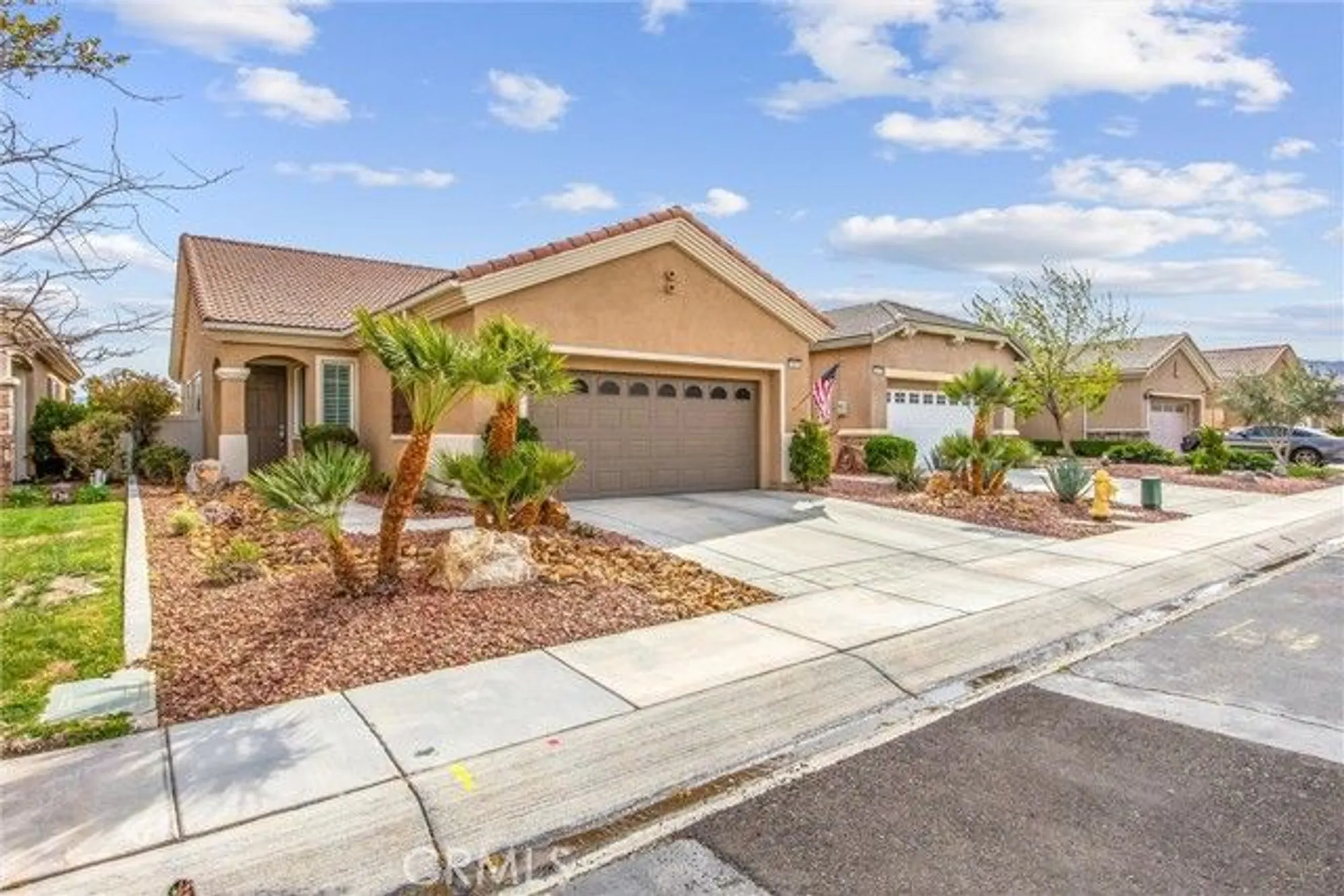 Property Slideshow image 4 of 31 | 10887 katepwa st, Apple Valley, CA, 92308