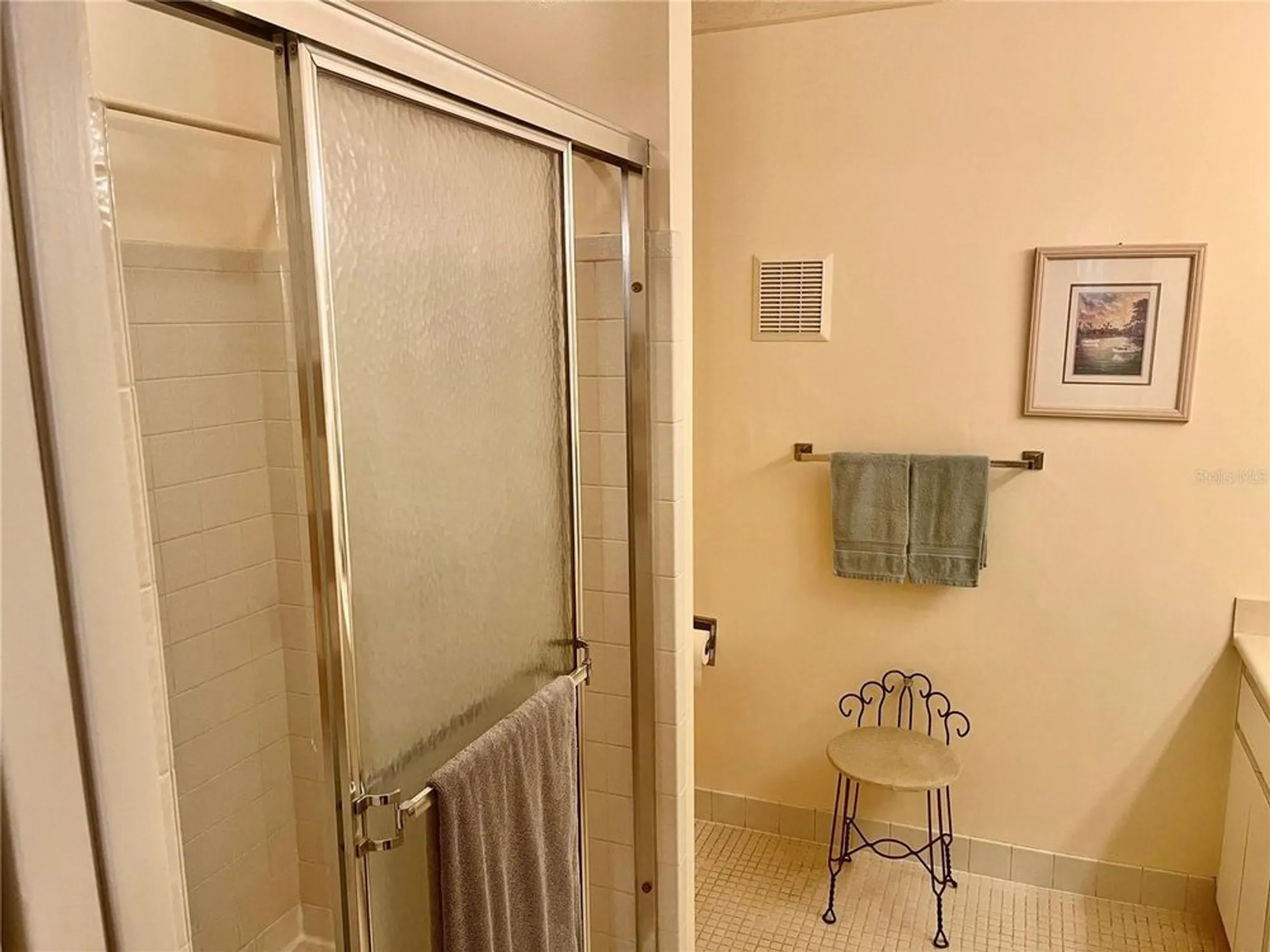 Property Slideshow image 22 of 52 | 2220 spanish dr 14, Clearwater, FL, 33763