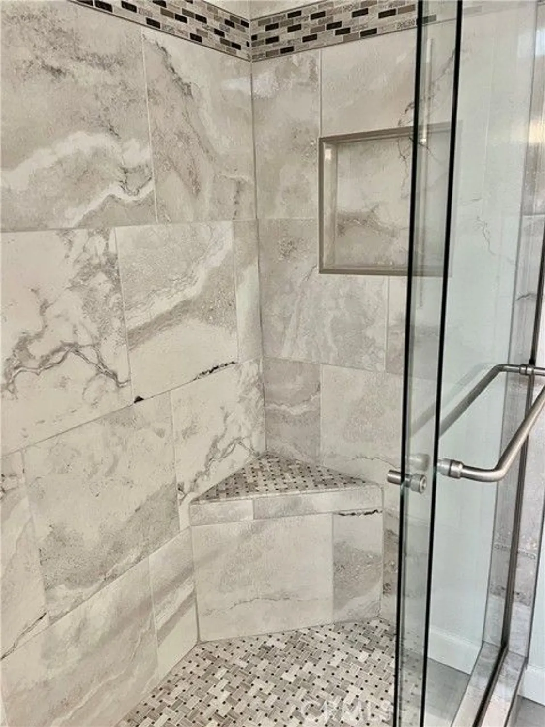 Property Slideshow image 23 of 26 | 13100 shawnee ln # m11 # 208h, Seal Beach, CA, 90740