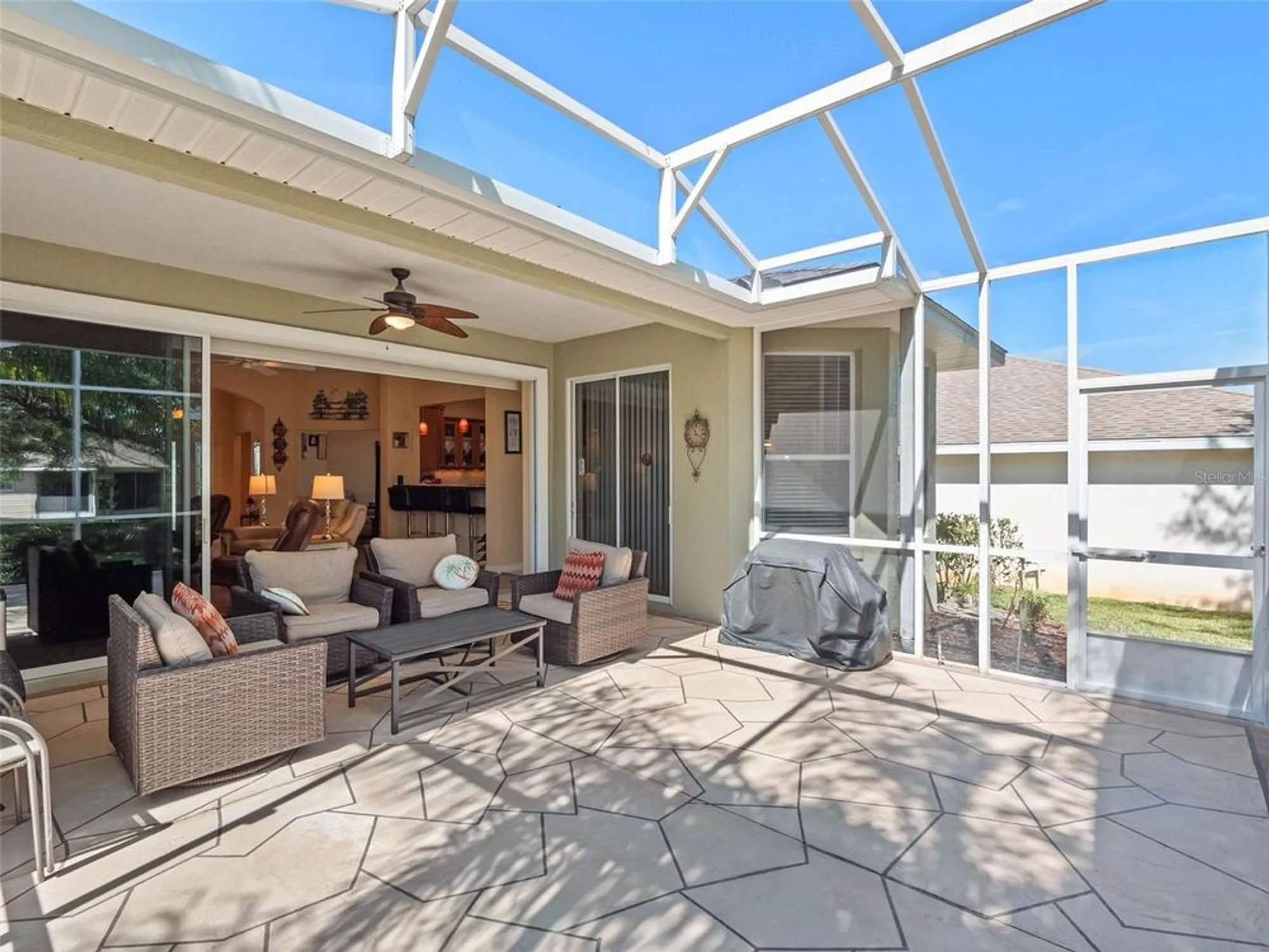 Property Slideshow image 29 of 65 | 20504 queen alexandra dr, Leesburg, FL, 34748