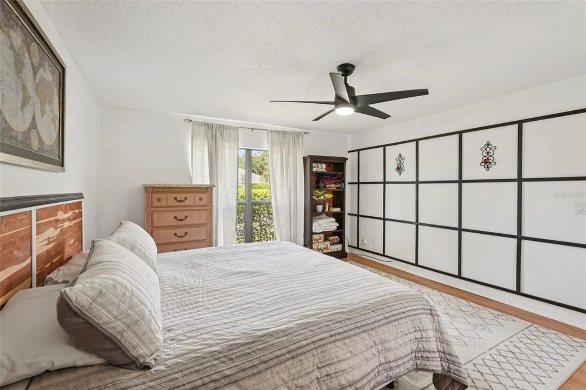 Property Slideshow image 14 of 51 | 1604 leland dr, Sun City Center, FL, 33573