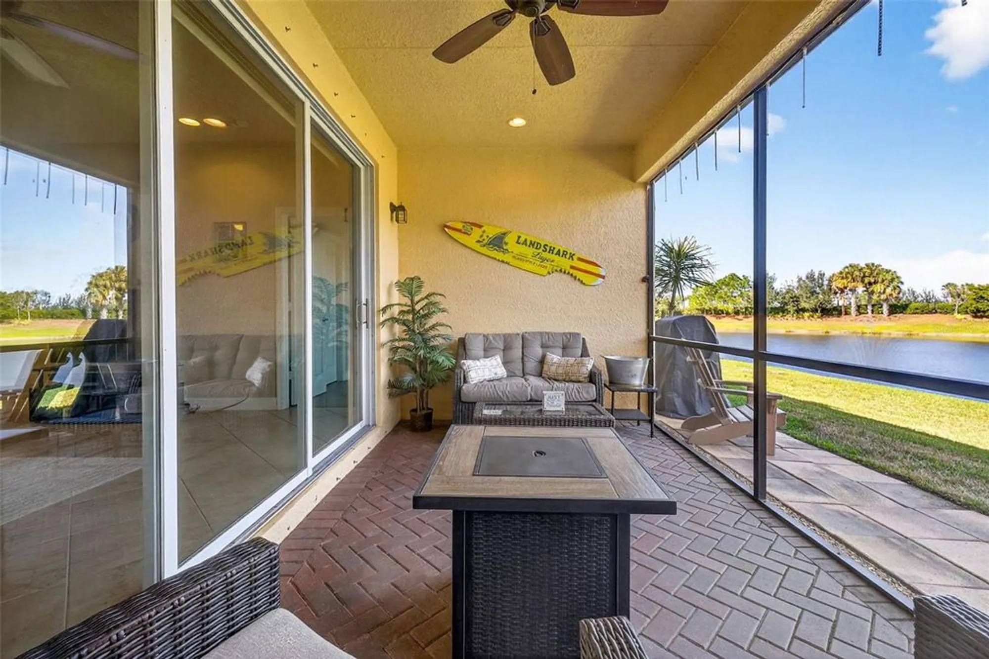 Property Slideshow image 40 of 64 | 15652 aurora lake cir, Wimauma, FL, 33598