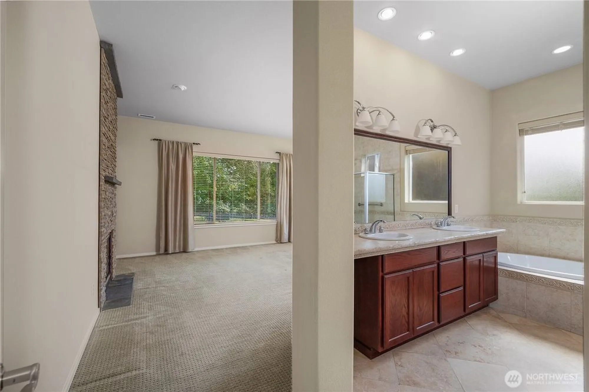 Property Slideshow image 26 of 40 | 4212 vashon dr, Lacey, WA, 98516