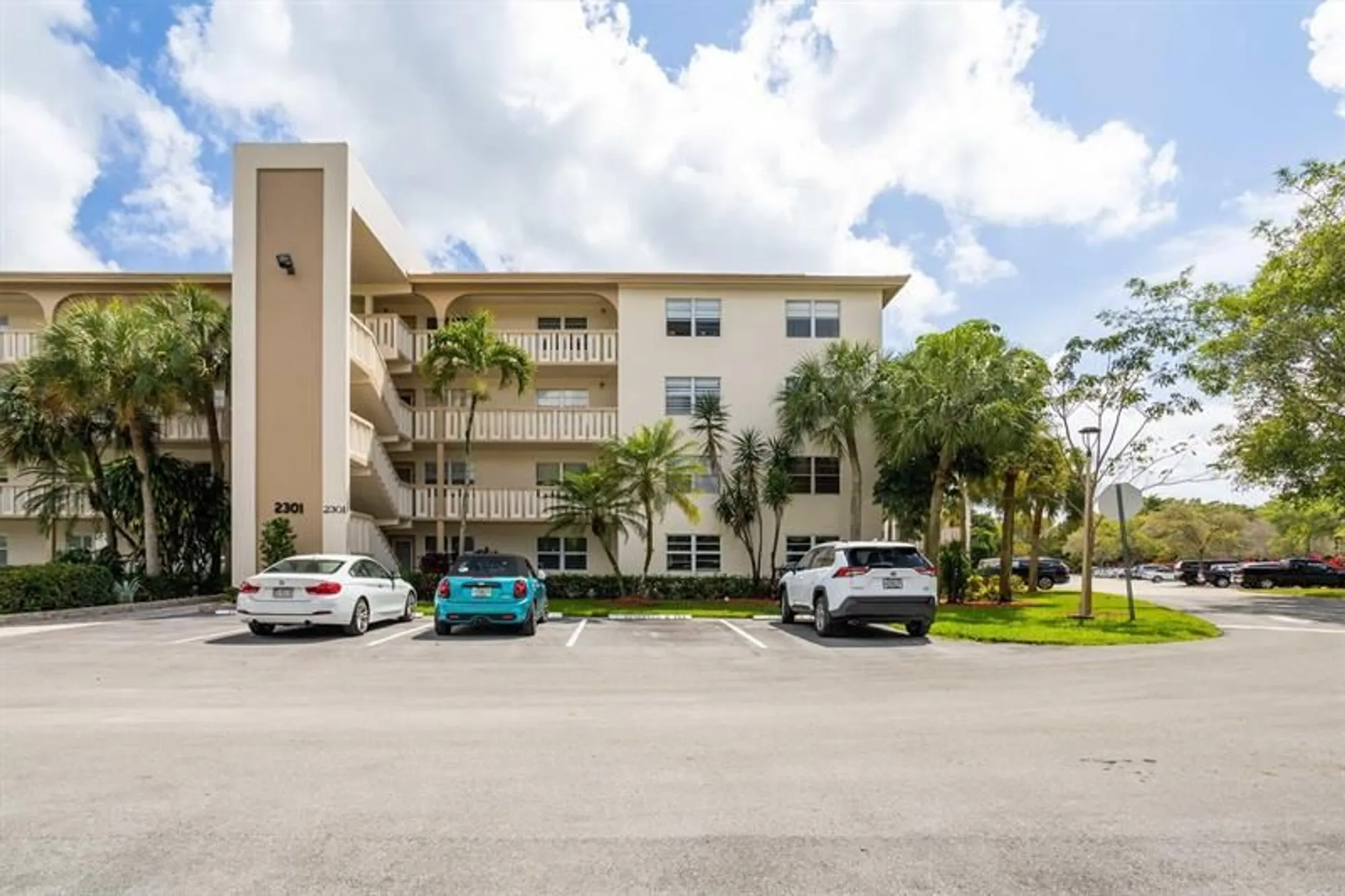 Property Slideshow image 27 of 40 | 2301 lucaya ln # 04, Coconut Creek, FL, 33066