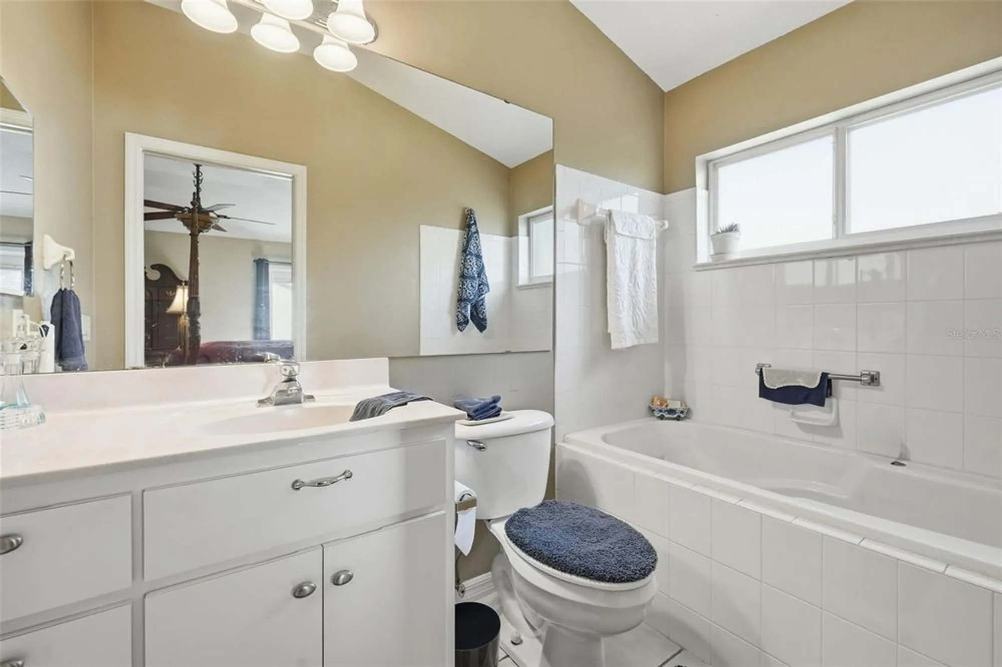 Property Slideshow image 21 of 38 | 6153 sailboat ave, Tavares, FL, 32778