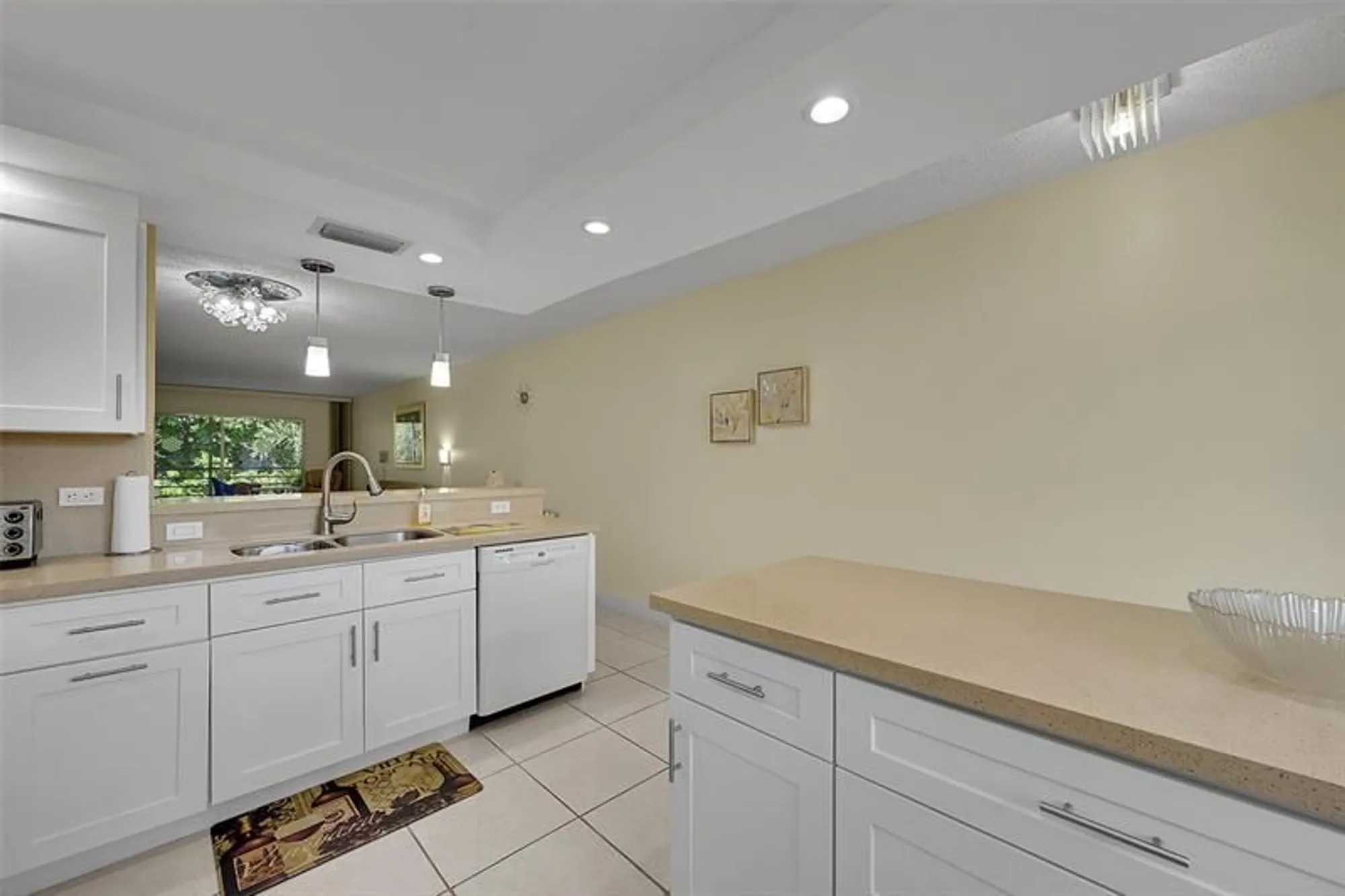 Property Slideshow image 12 of 44 | 2403 antigua cir c4, Coconut Creek, FL, 33066