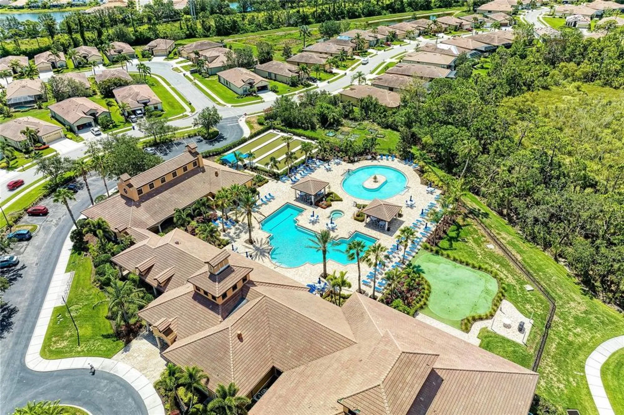 Property Slideshow image 37 of 50 | 1867 batello dr, Venice, FL, 34292