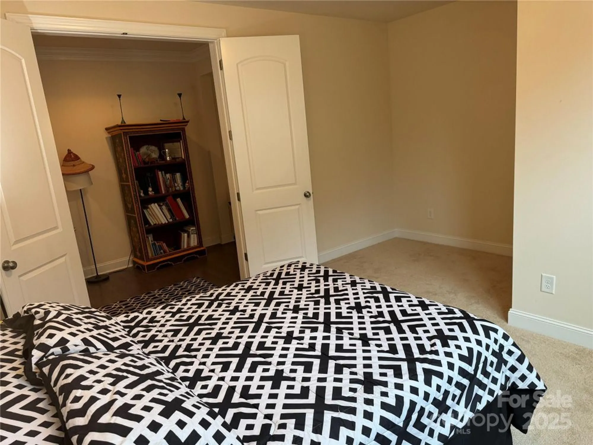 Property Slideshow image 25 of 47 | 129 johnson manor st, Mooresville, NC, 28115