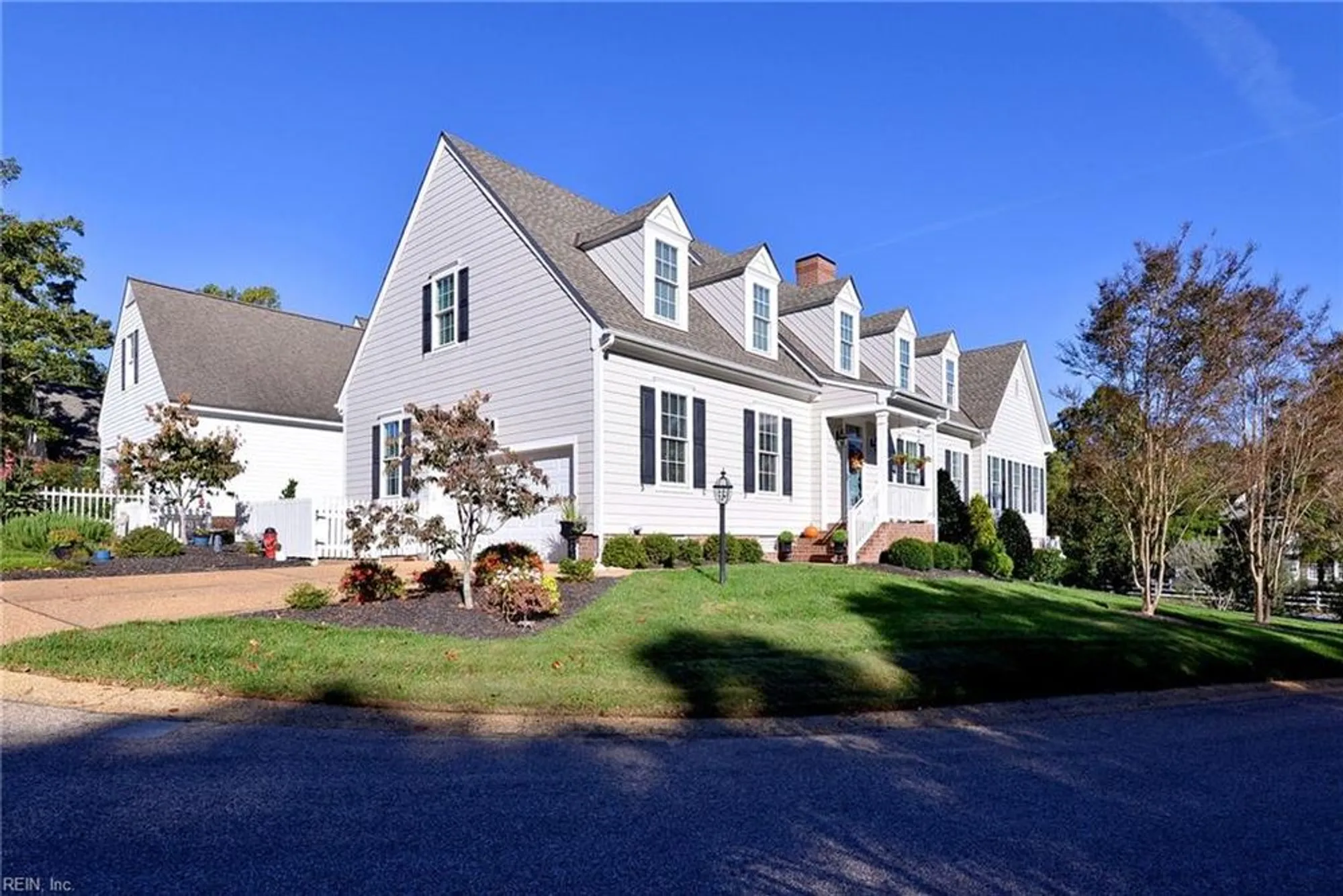 Property Slideshow image 2 of 47 | 180 alwoodley will, Williamsburg, VA, 23188