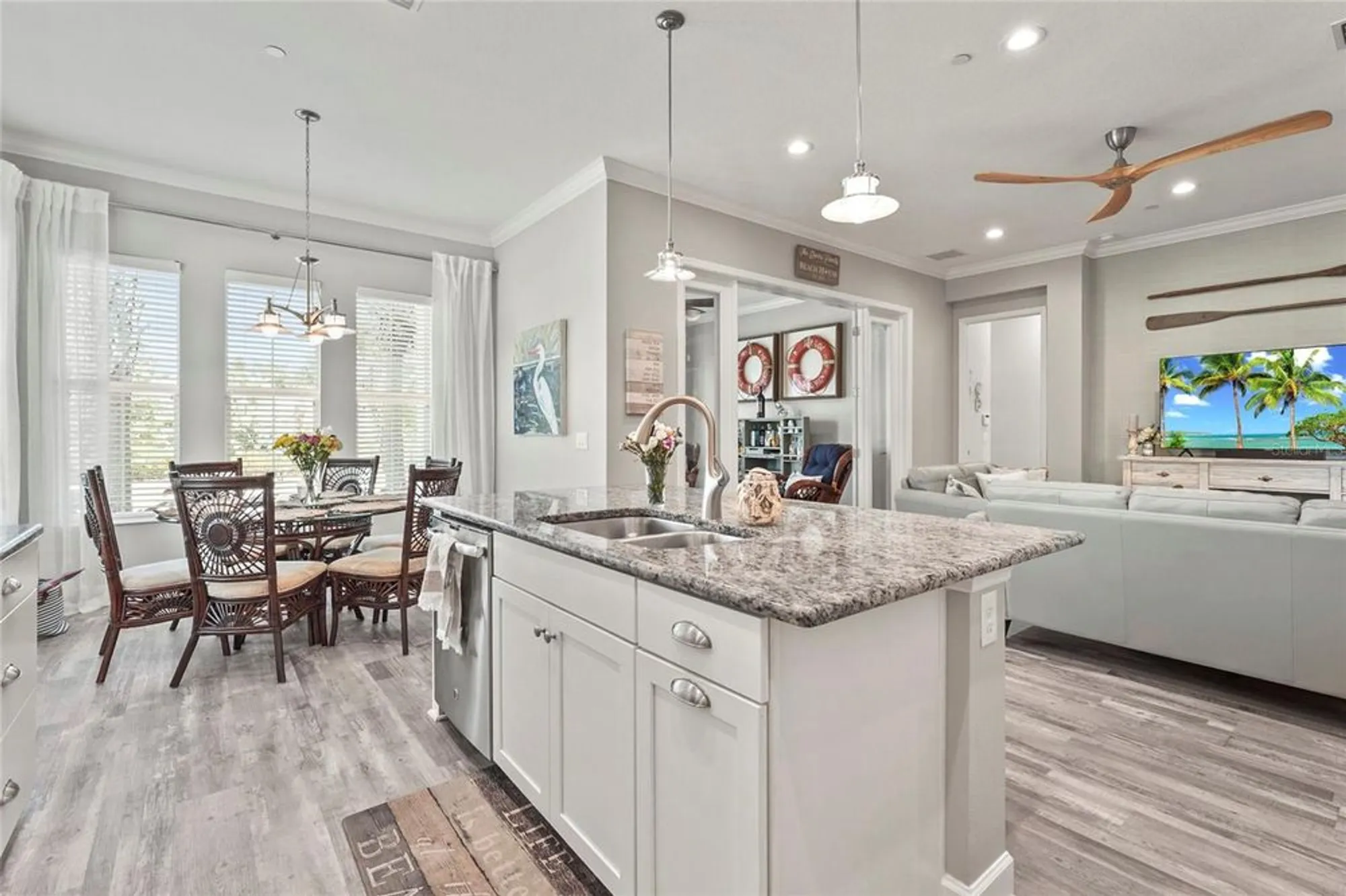 Property Slideshow image 26 of 76 | 303 compass point dr 101, Bradenton, FL, 34209